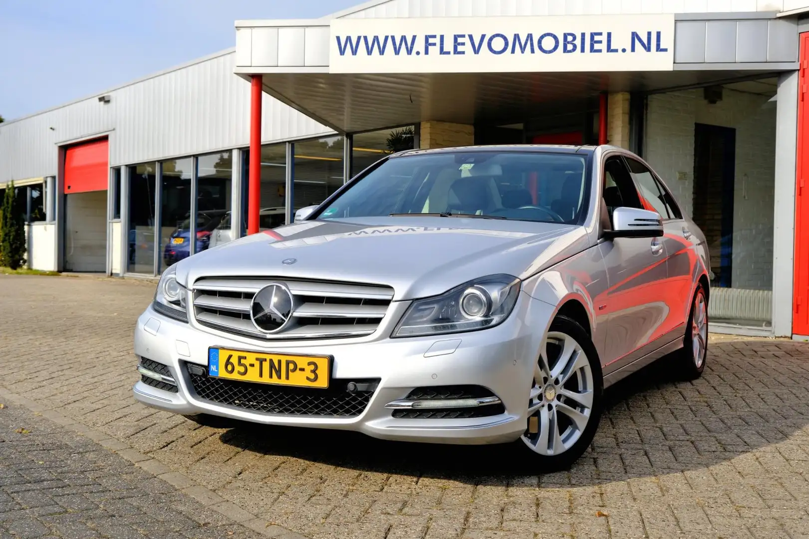 Mercedes-Benz C 350 4Matic 306pk Aut. Avantgarde Aut. Pano|Leder|Xenon Grijs - 1