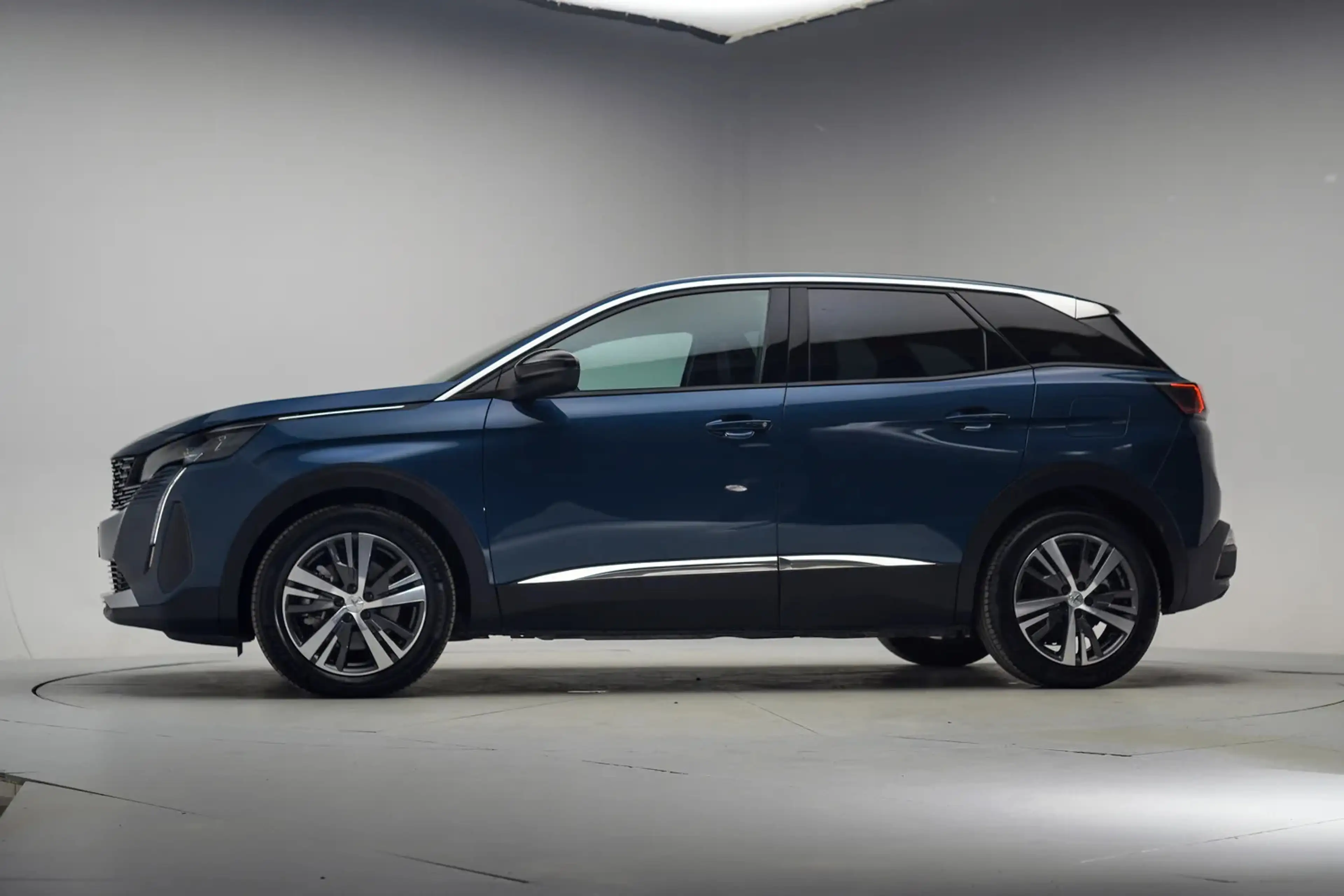 Peugeot 3008 1.6 HYbrid 225 Active Business [ Navi Apple/Androi — photo 2