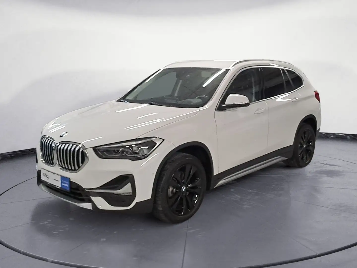 BMW X1 xDrive18d x-Line *LED*PDC*DAB*HUD*NavigationP Weiß - 2