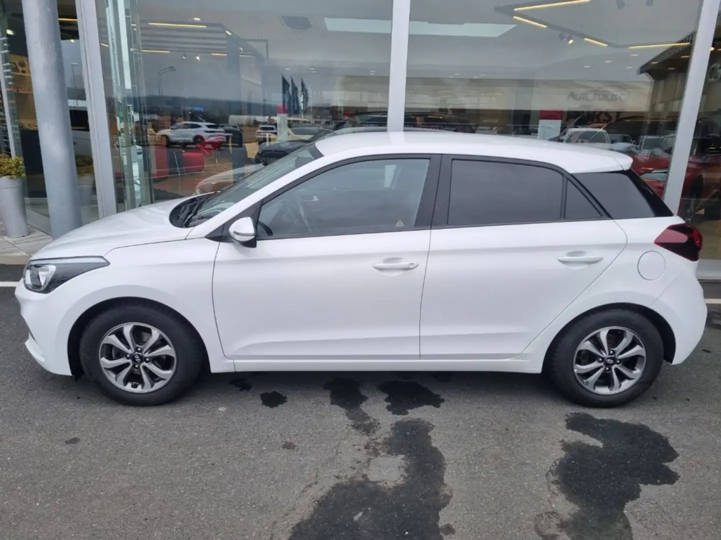 Hyundai i20 (GB) Level 2 Plus 1,25 *8-Fach* Weiß - 2