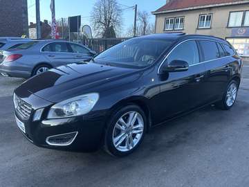 1.6D 1er Proprio avec carnet***GPS/TOIT OUVRANT***