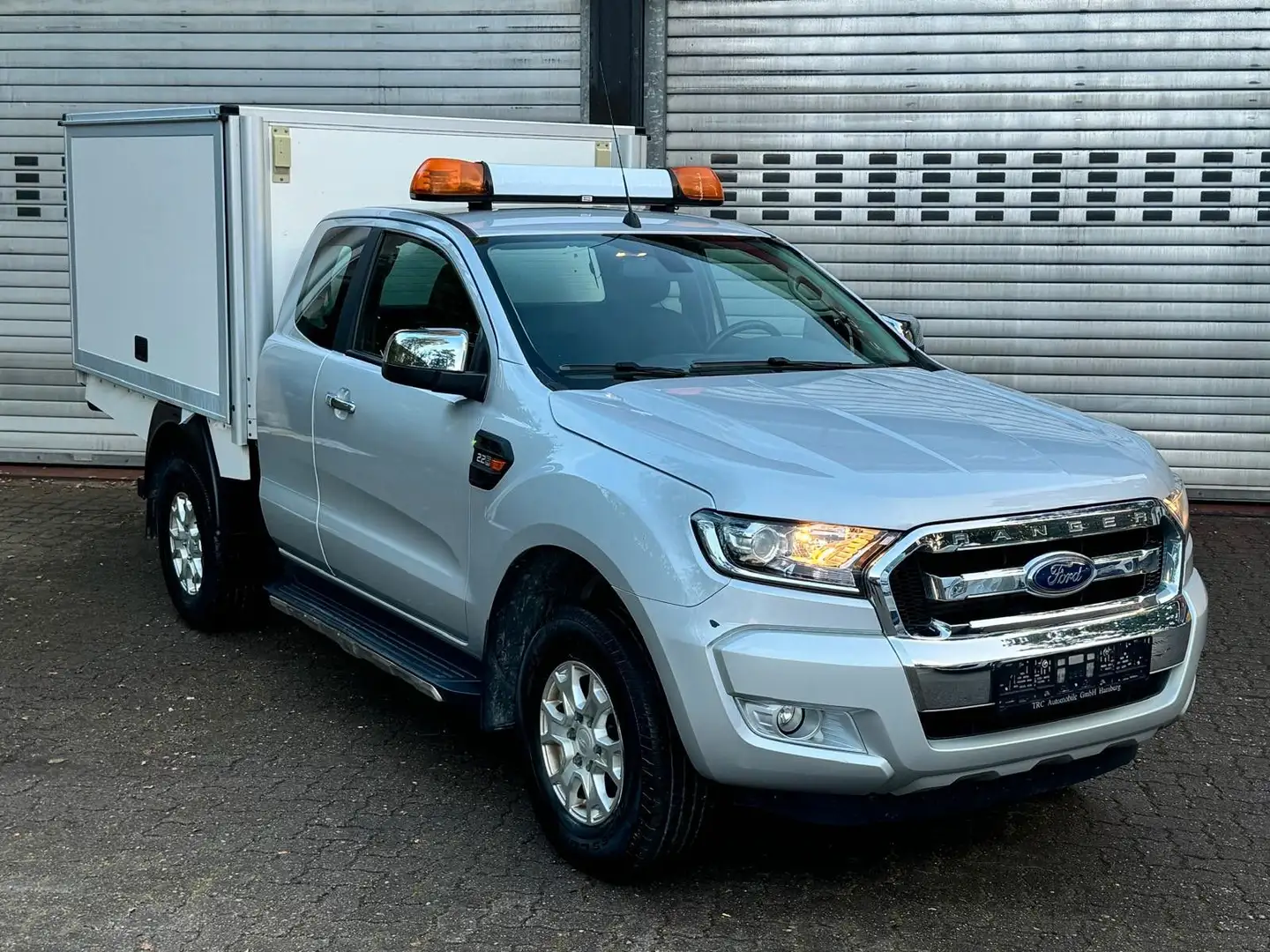 Ford Ranger 2.2TDCI XLT Extrakabine 4x4 Silber - 2