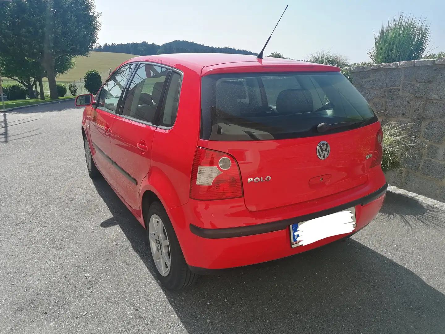 Volkswagen Polo Trendline 1,9 SDI Roşu - 2