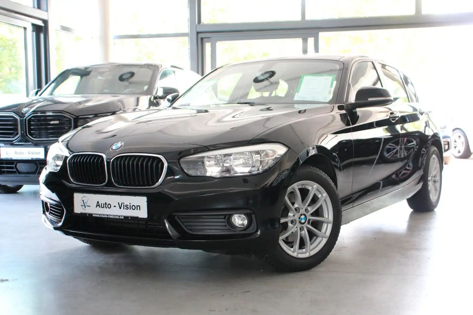 BMW 118 i Advantage (F20) *SHZ*PDC*DVD*Bluetooth*USB Black - 1