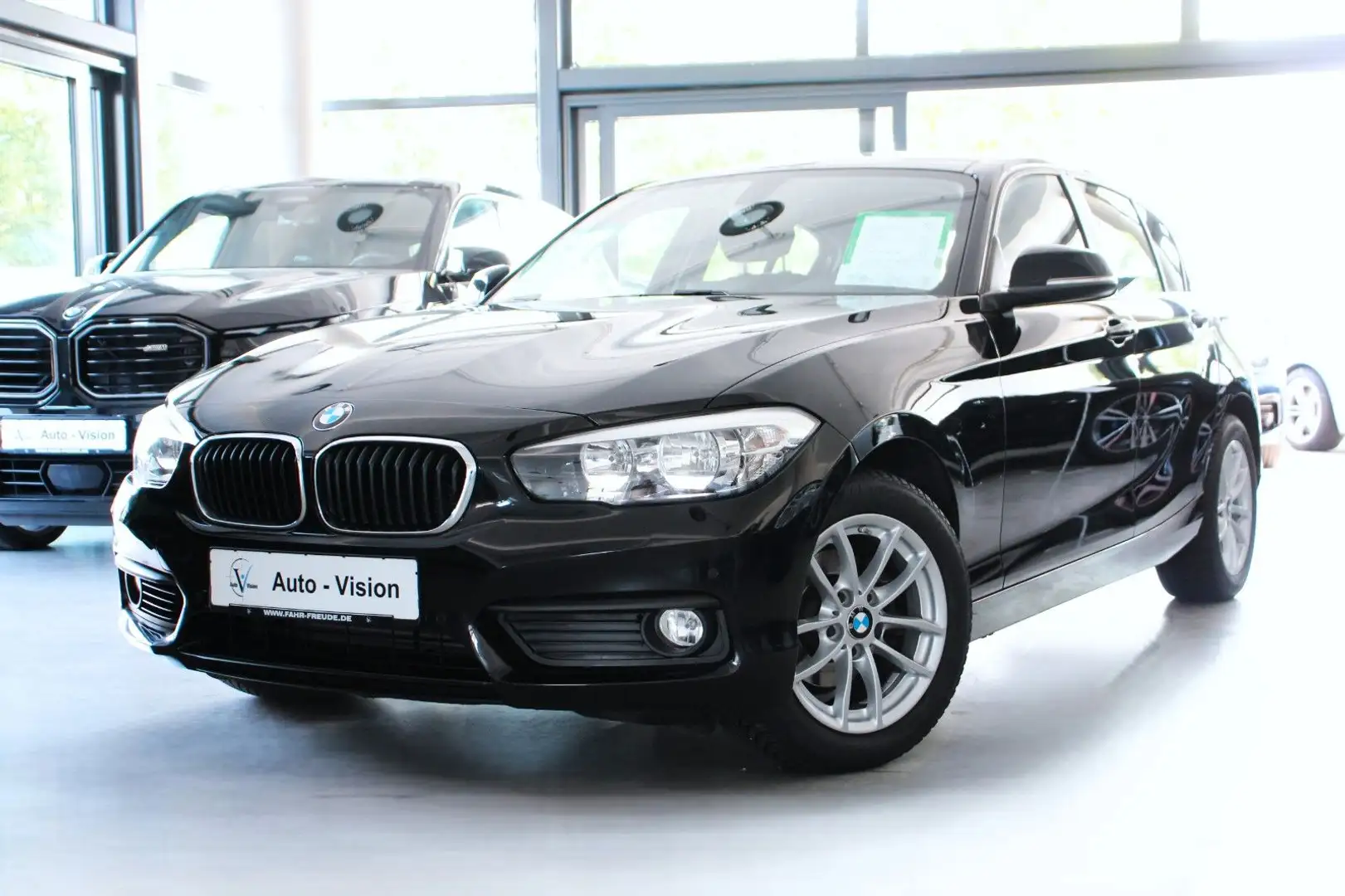 BMW 118 i Advantage (F20) *SHZ*PDC*DVD*Bluetooth*USB Noir - 1
