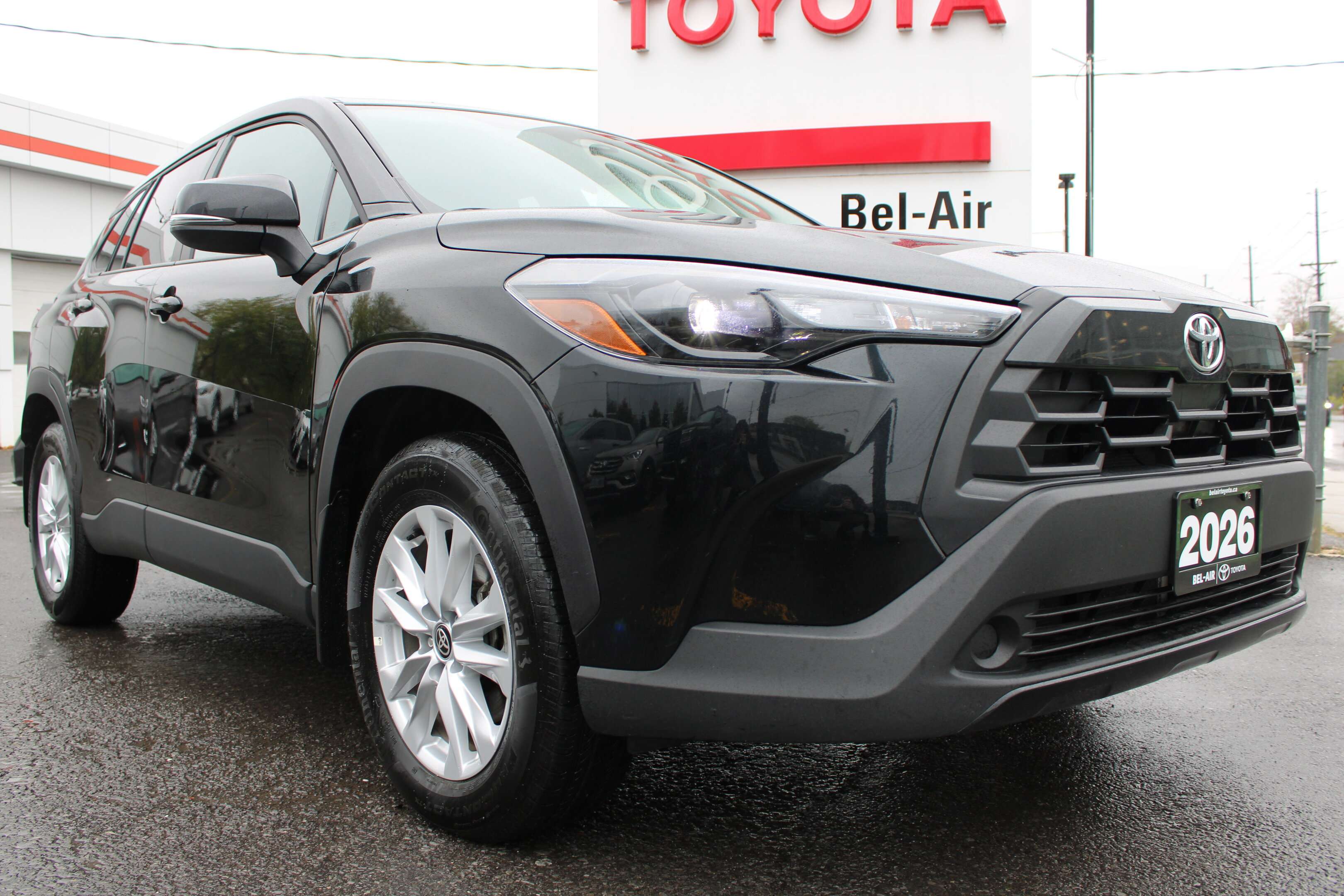 2026 Toyota Corolla Cross LE | AWD | Heated Seats & Steering Wheel | Apple C — снимка 1
