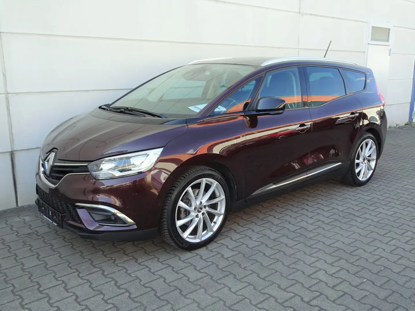 Renault Grand Scenic IV 1.3 TCe 140 Gr. Business Ed. RKam DAB EU6d Red - 2