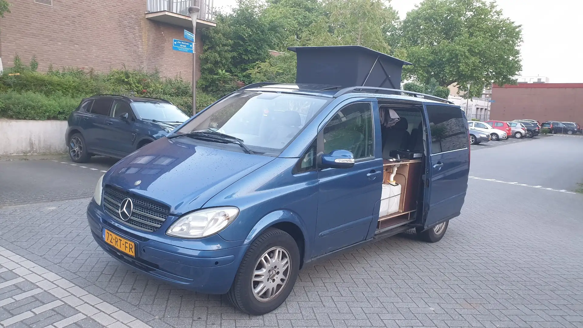 Mercedes-Benz Viano CAMPER 2.2CDi Autom 2xSchuifdeur Airco Navi pakket Modrá - 1