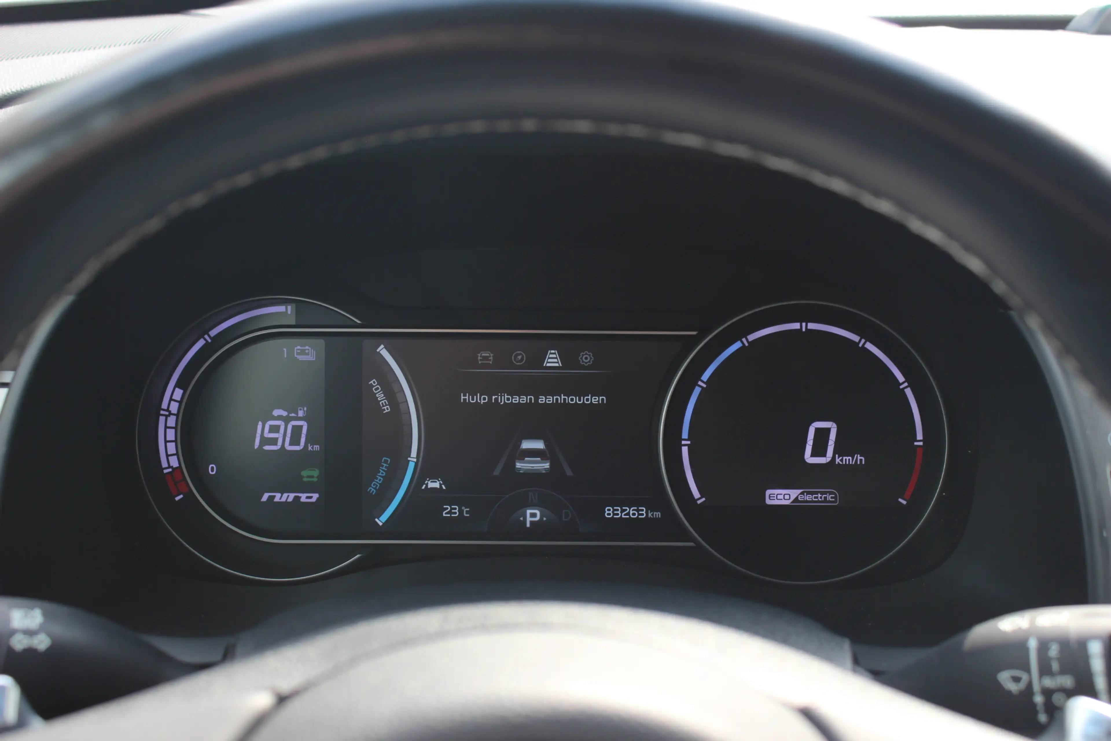 Kia e-Niro ExecutiveLine 64 kWh / Camera / Leder / Keyless / — photo 20