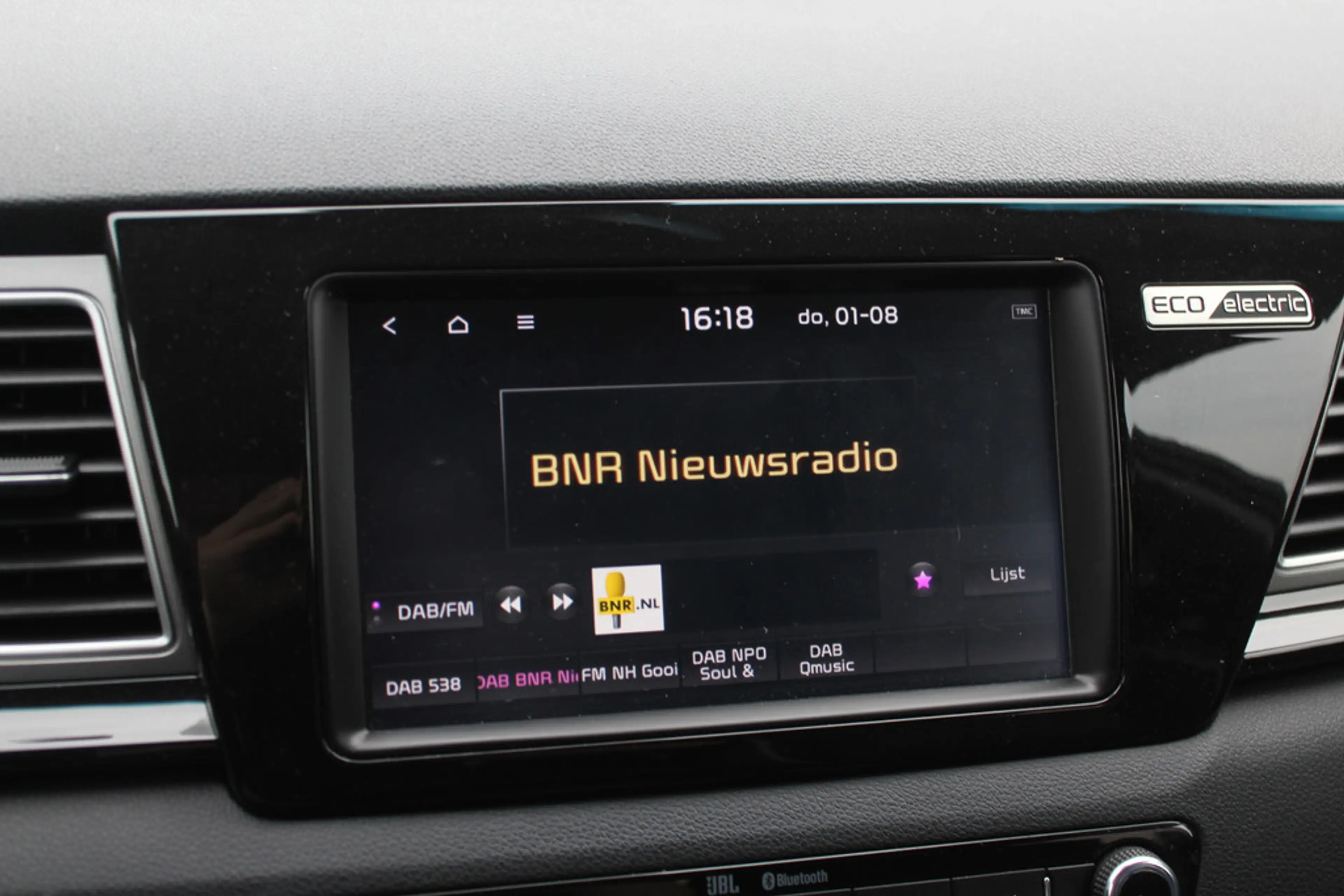 Kia e-Niro ExecutiveLine 64 kWh / Camera / Leder / Keyless / — photo 23