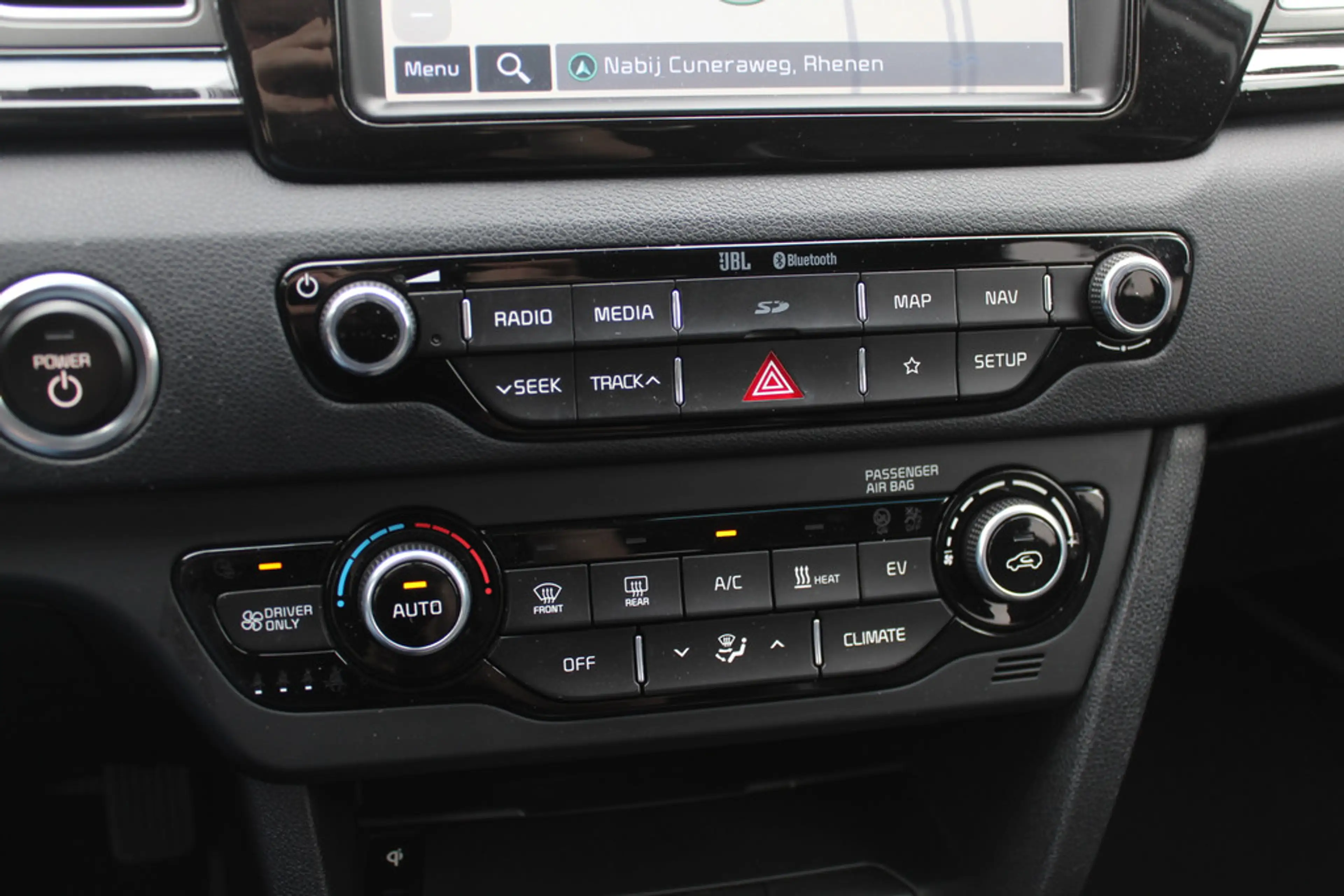 Kia e-Niro ExecutiveLine 64 kWh / Camera / Leder / Keyless / — photo 28