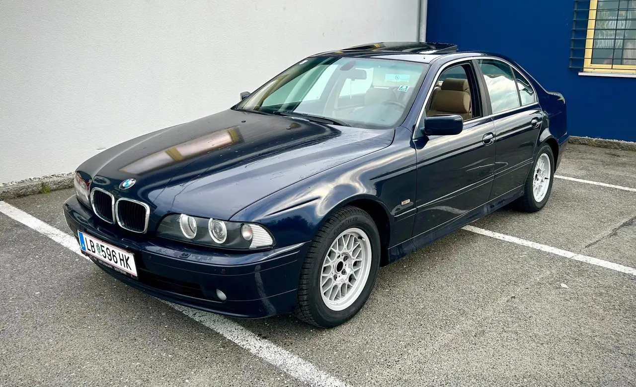 BMW 525
