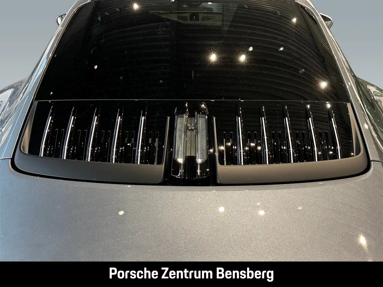 Porsche 911 Carrera 4S 15