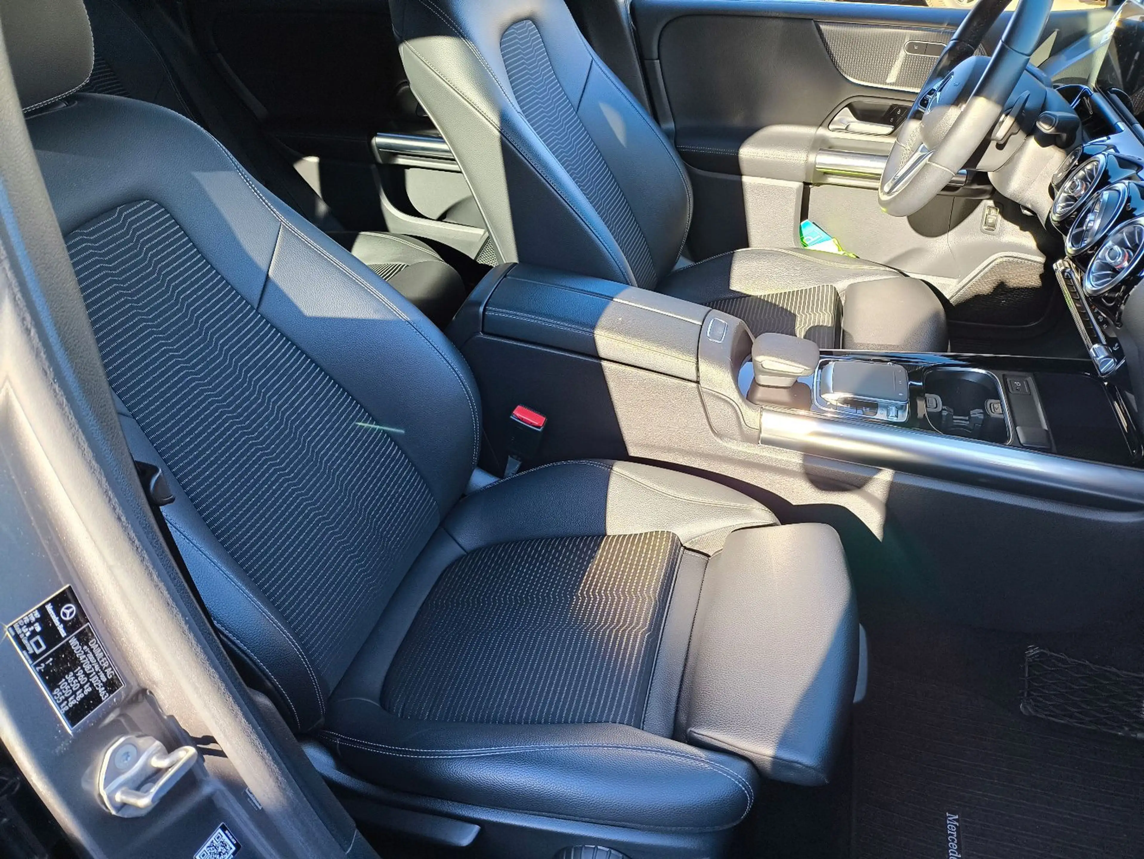 Mercedes-Benz B 200 2HAND,SCHEKHEFT,NAVI,TEMPOMAT,LEDER — photo 15