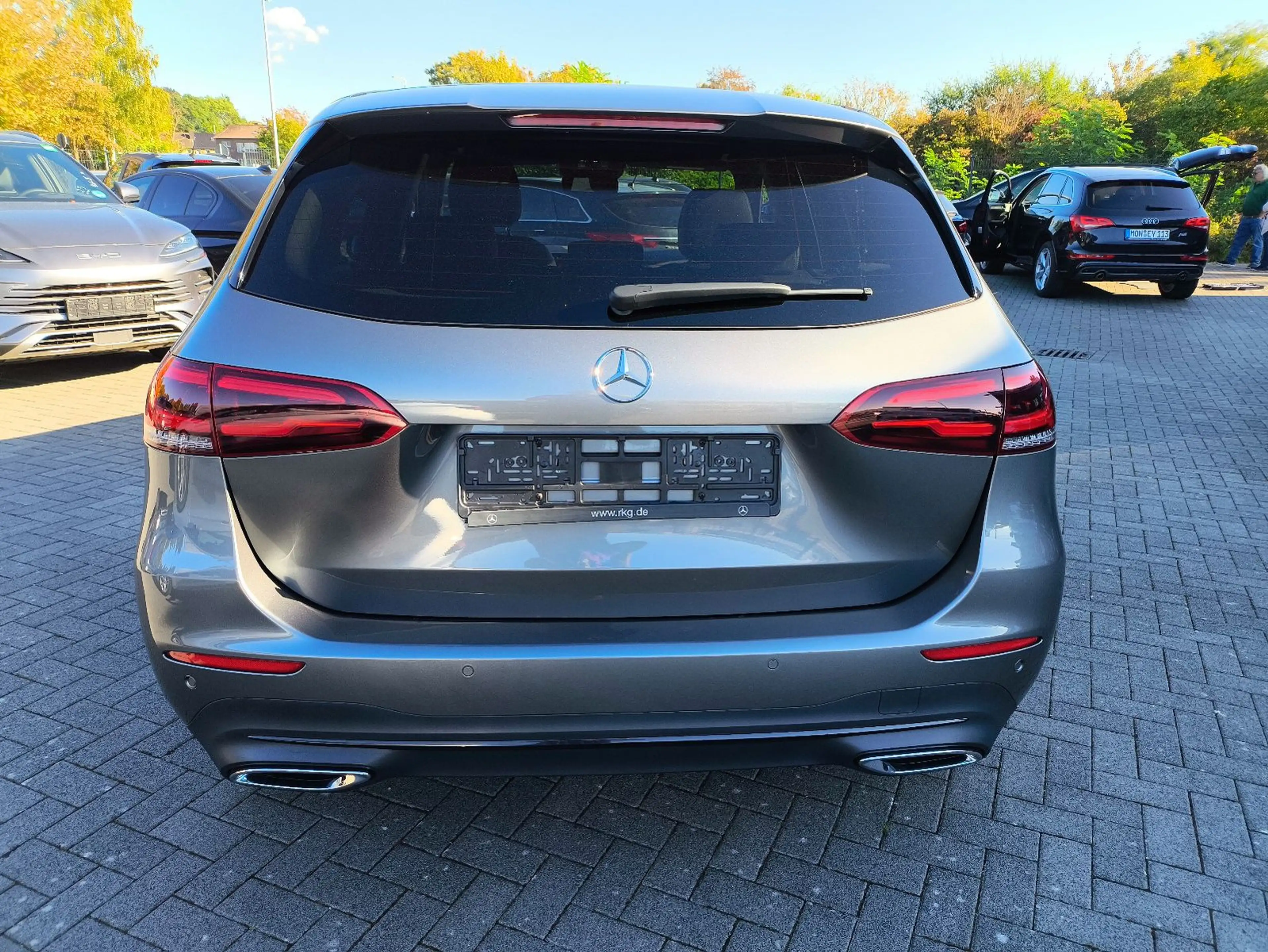Mercedes-Benz B 200 2HAND,SCHEKHEFT,NAVI,TEMPOMAT,LEDER — photo 8