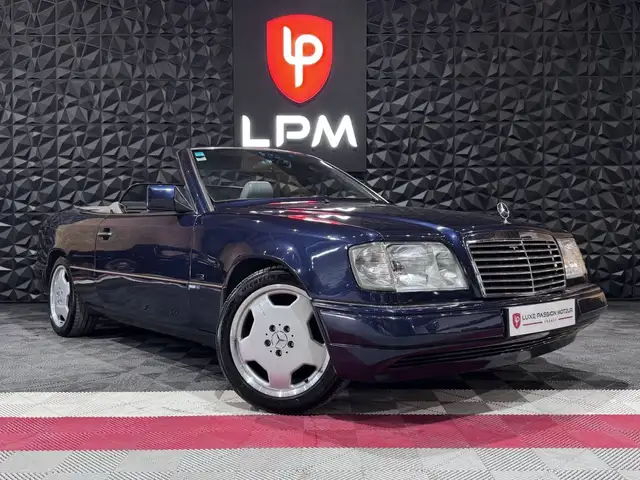 Mercedes-Benz CE 300 I (A124) CE 300 Sportline L6 24S 220ch BVA