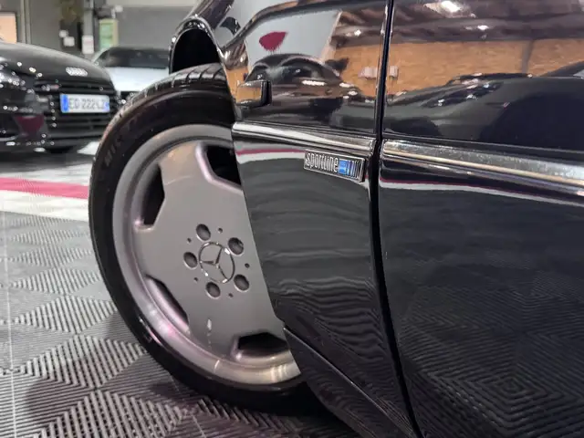 Mercedes-Benz CE 300 view 28