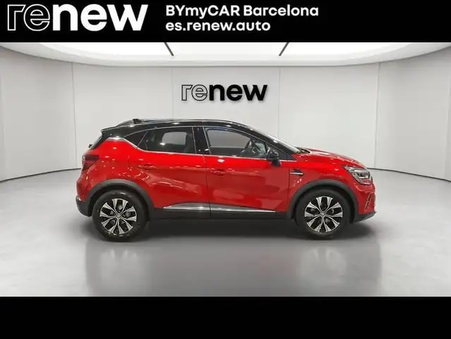 Renault Captur view 2
