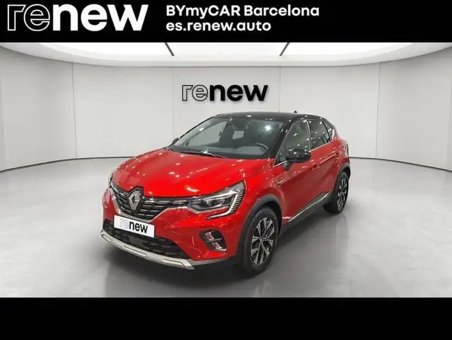 2023 Renault Captur in Red for sale