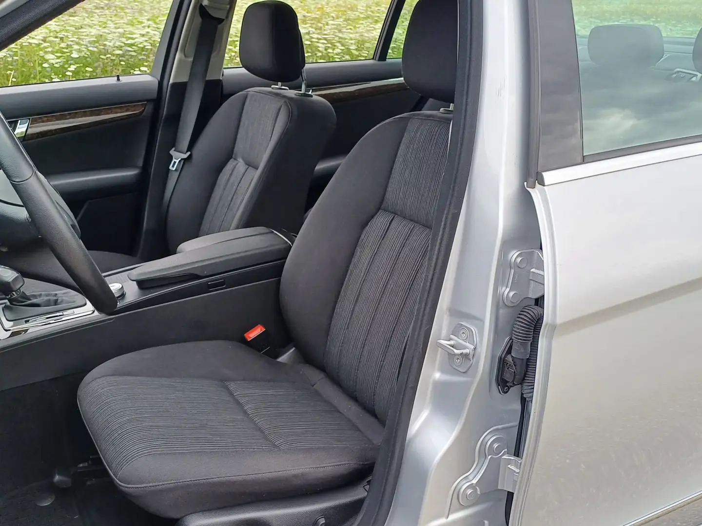 Mercedes-Benz C 180 K Elegance /Youngtimer/Lage KM/Clima/Cruise/Hout/T Grijs - 2