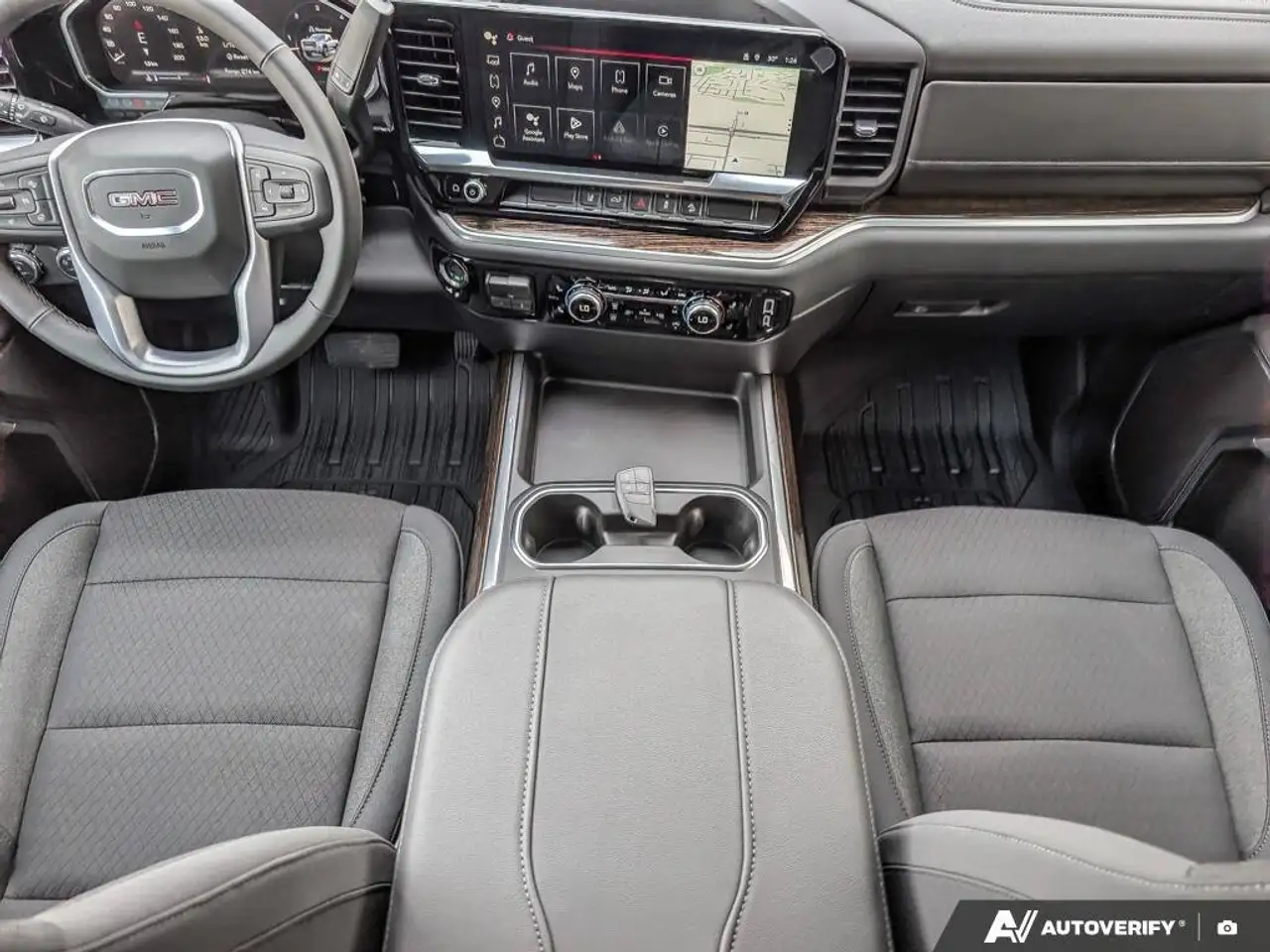 GMC Sierra 2500HD снимка GMC Sierra 2500HD
