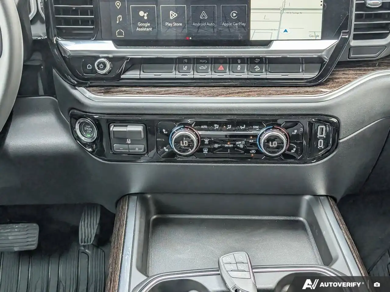 GMC Sierra 2500HD снимка GMC Sierra 2500HD