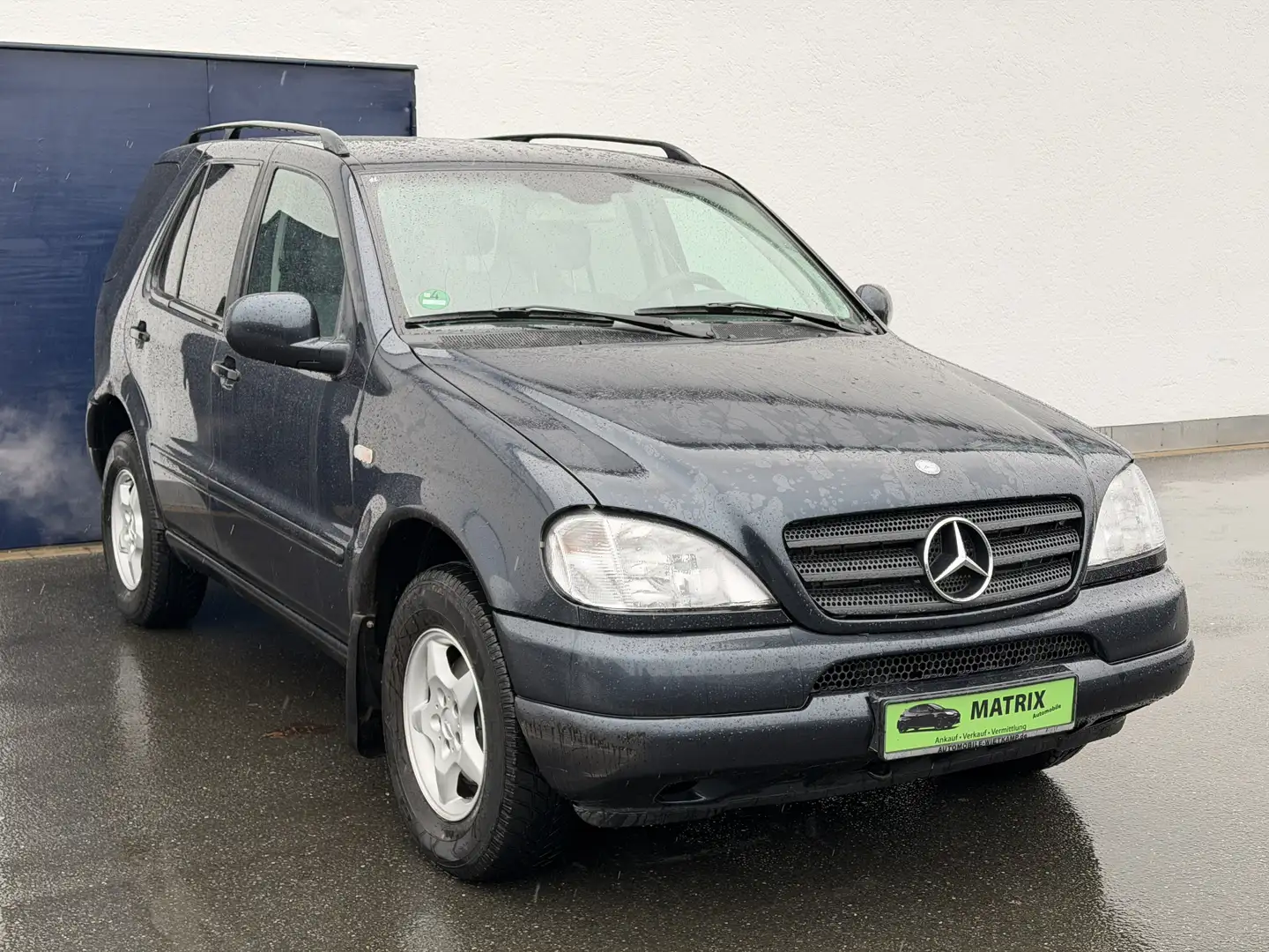 Mercedes-Benz ML 270 M-Klasse Diesel CDI AUTOMATIK Schwarz - 2