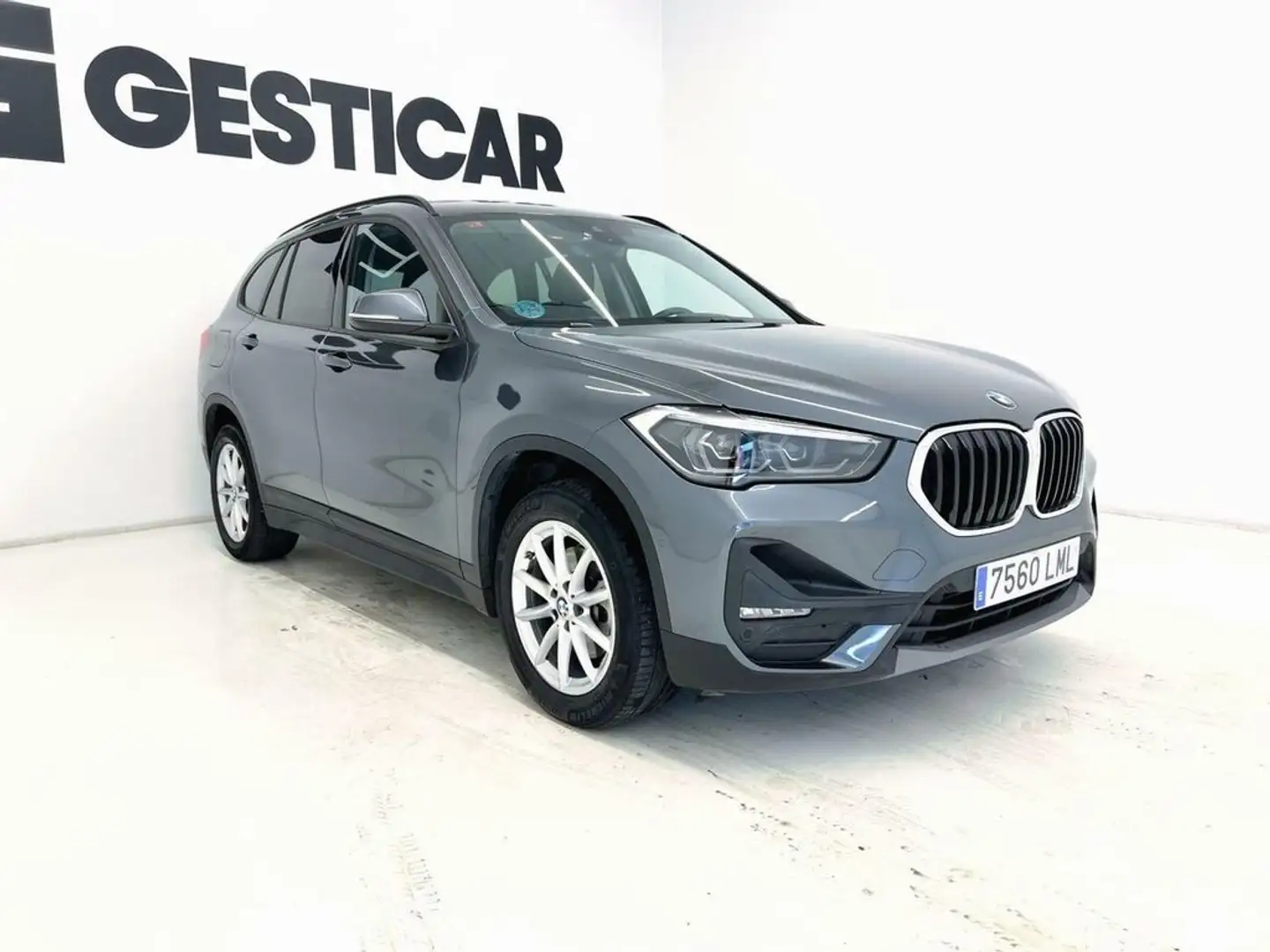 BMW X1 SDRIVE 18I 1.5 136cv Gris - 2