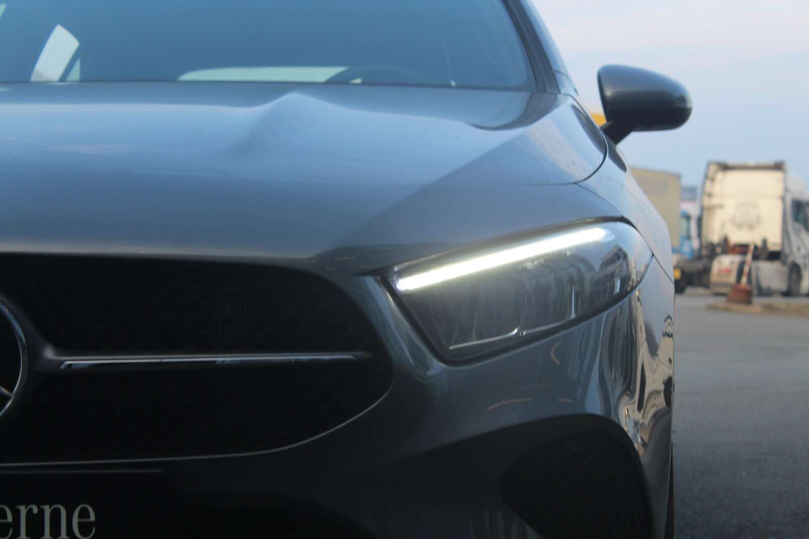 Mercedes-Benz A 180