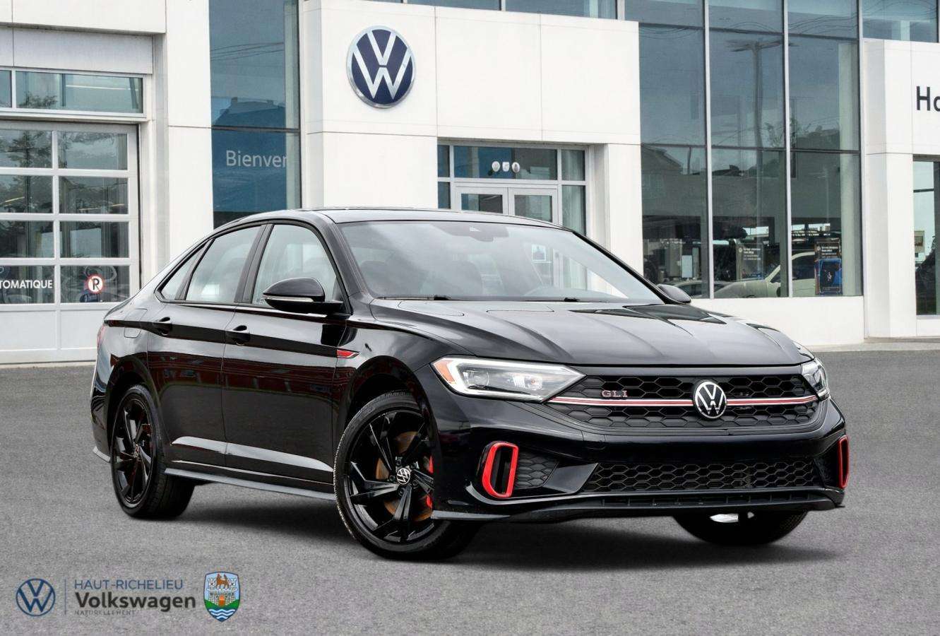 2024 Volkswagen Jetta Autobahn  + 1 Proprio + Bas millage + Toit ouvrant