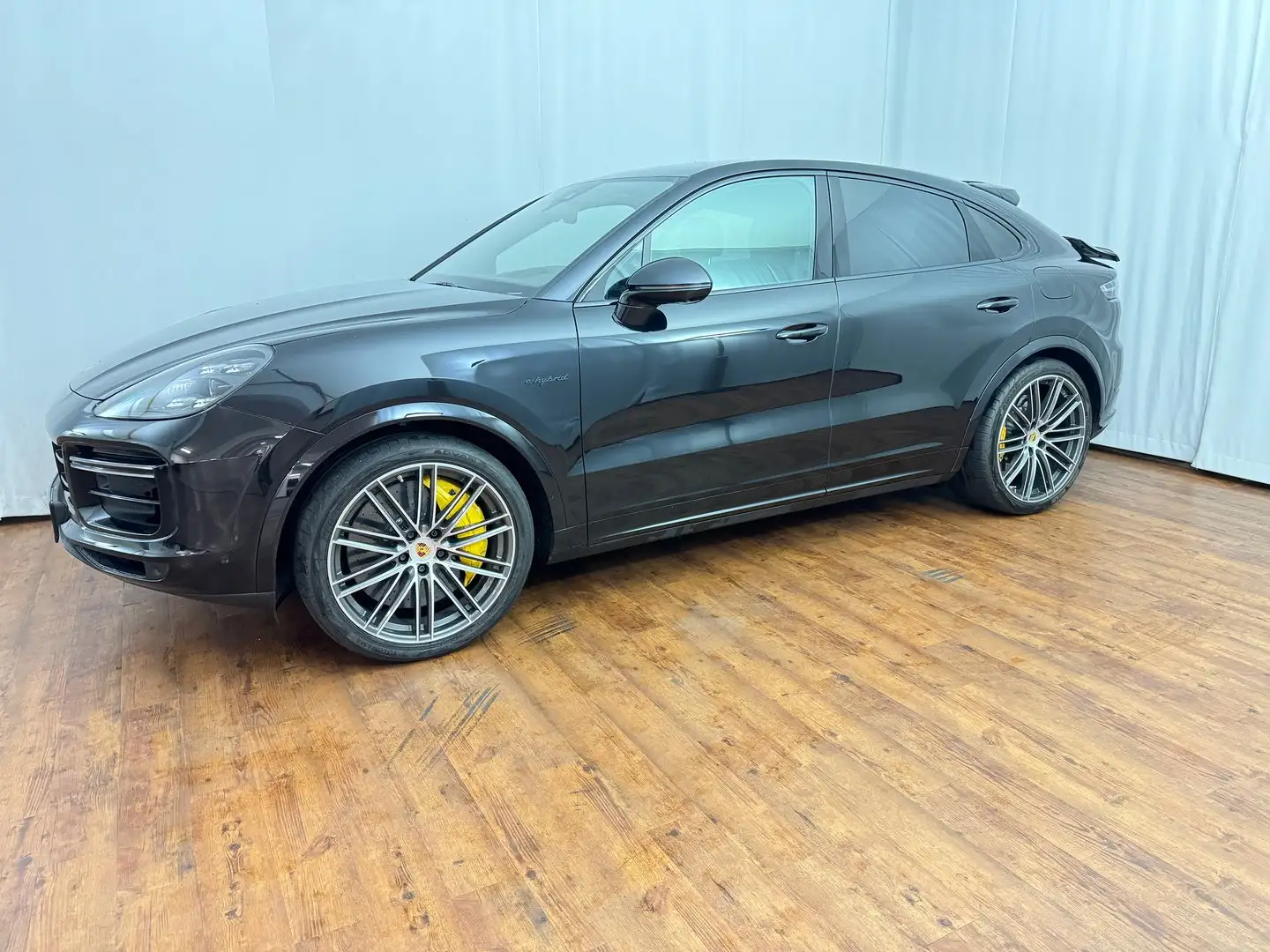 Porsche Cayenne Turbo S E-Hybrid Coupé Noir - 2