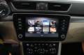 Skoda Superb Kombi 2,0 TDI Style DSG Gris - thumbnail 22