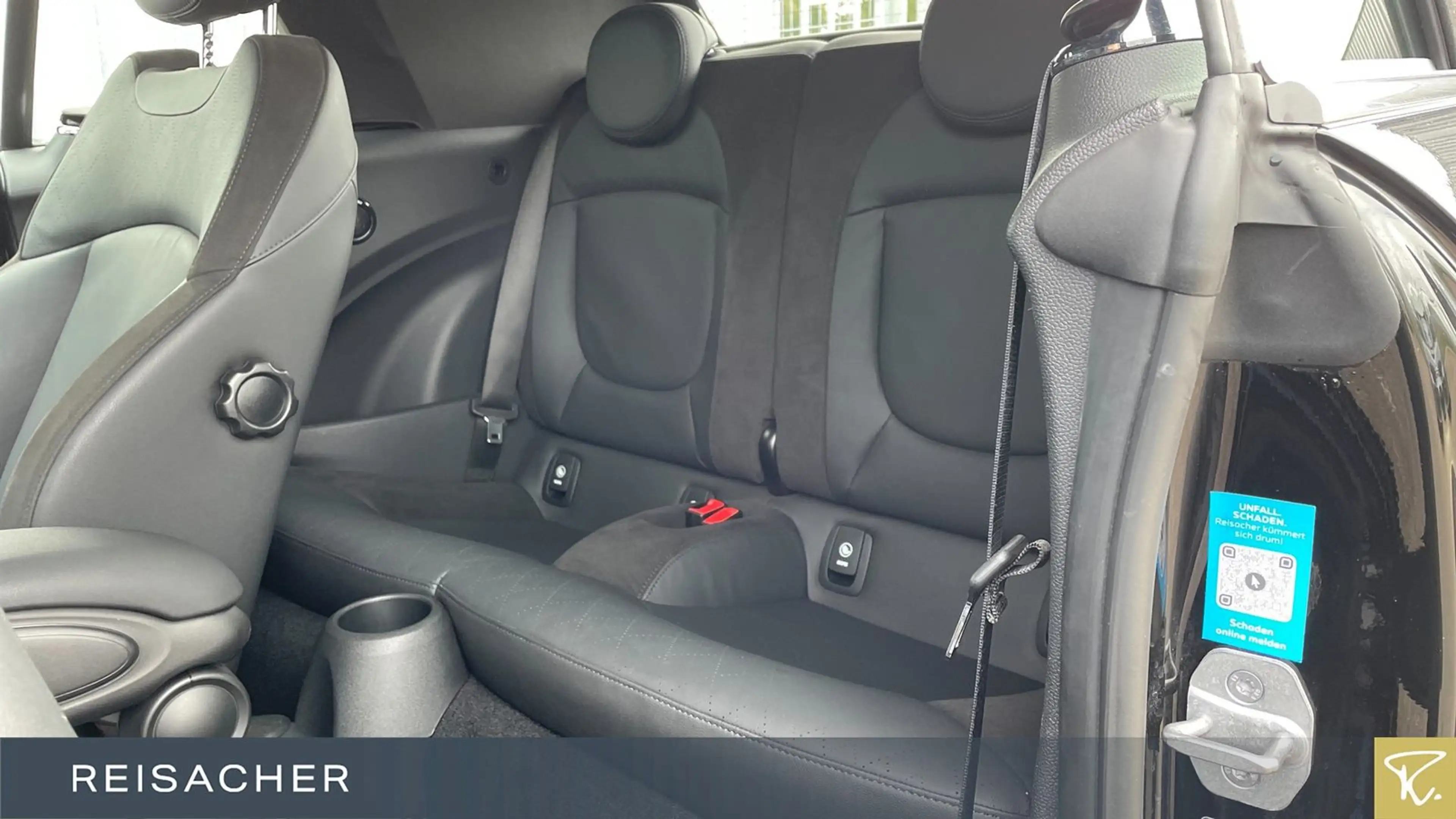 MINI Cooper S Cabrio Cooper S A Cabrio JCW-Trim,Navi,Leder,HUD,LkHz — photo 8