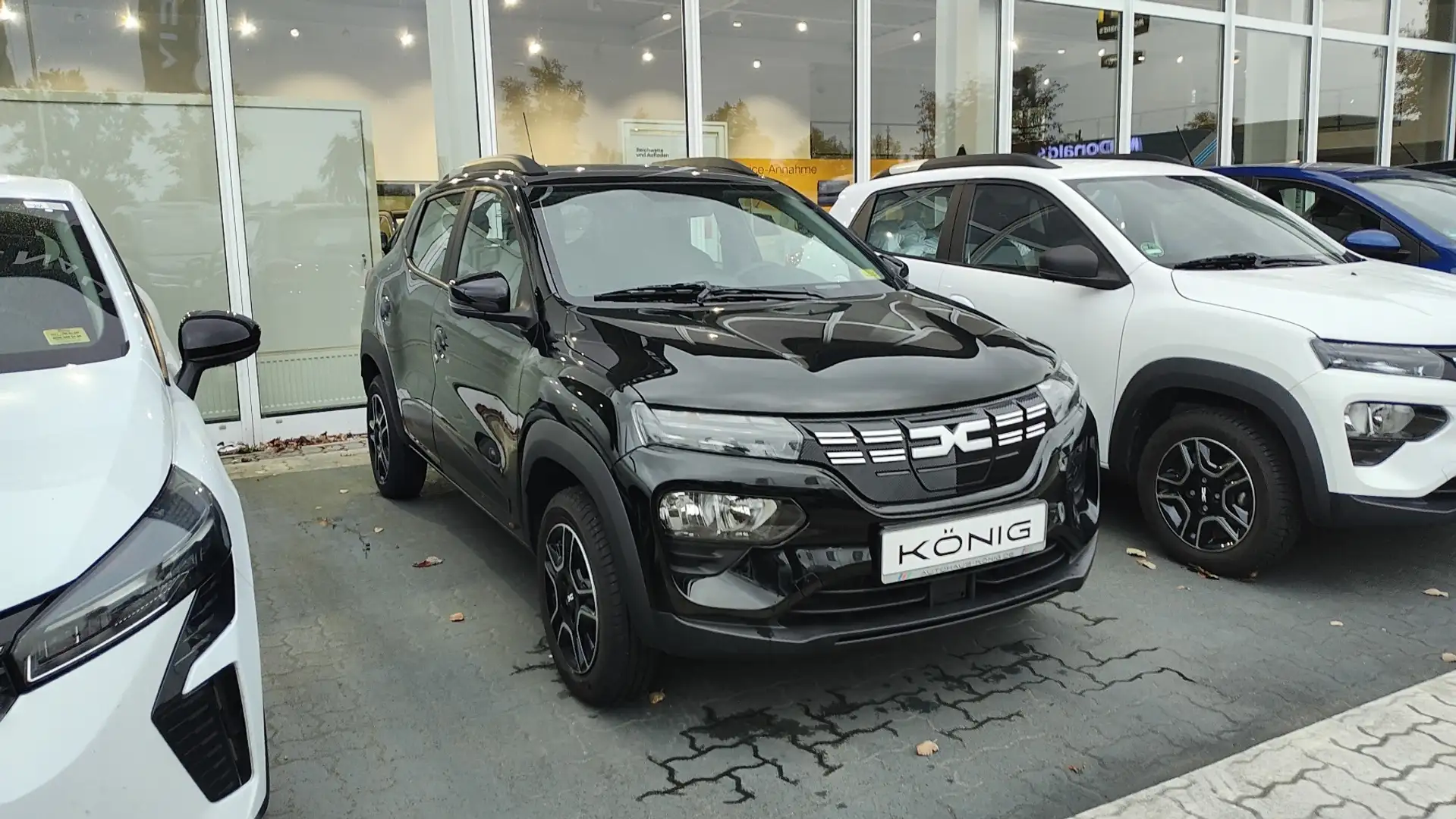 Dacia Spring Essential 45 SOH 95% Navi, Rückfahrkamera Schwarz - 2
