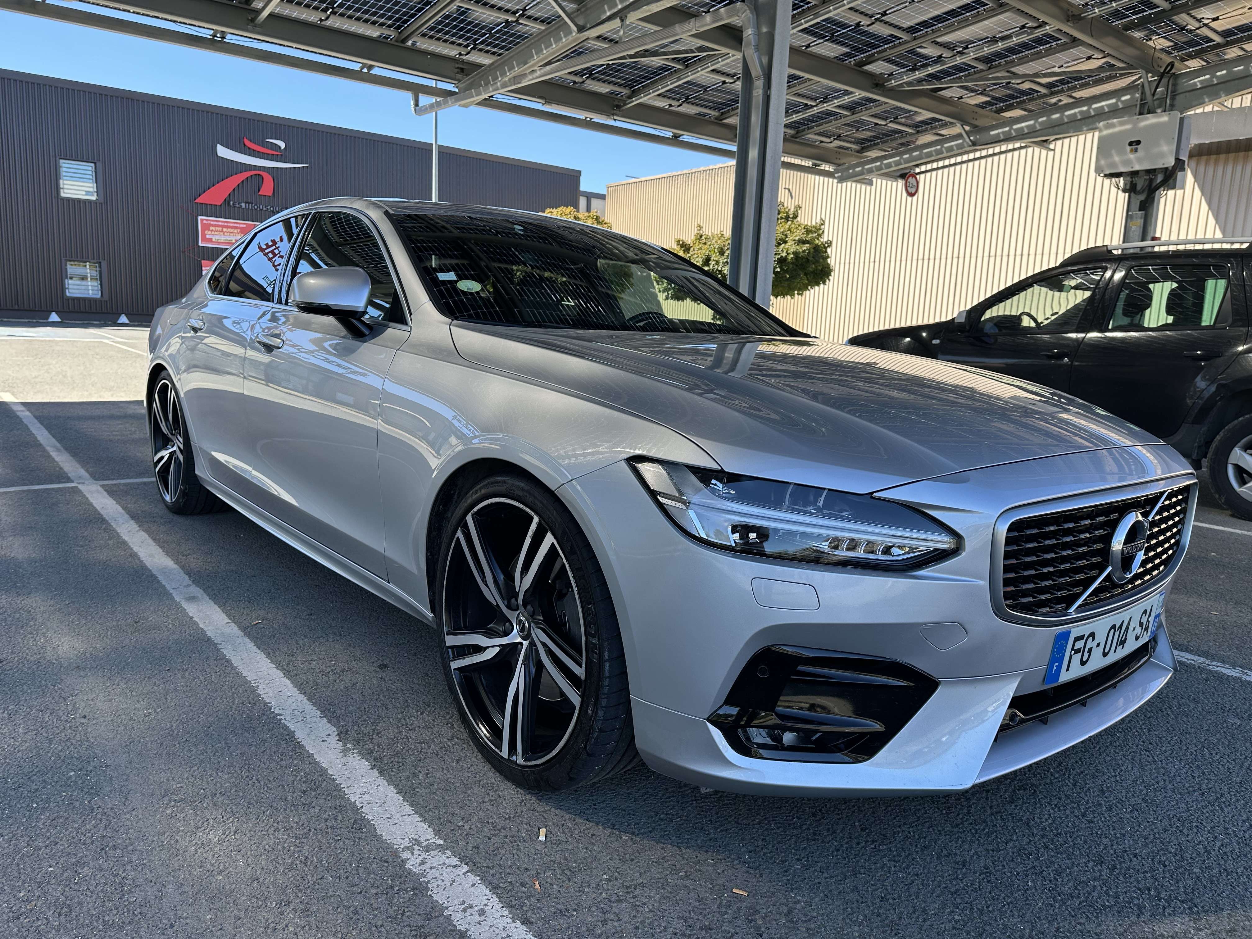 2019 Volvo S90
