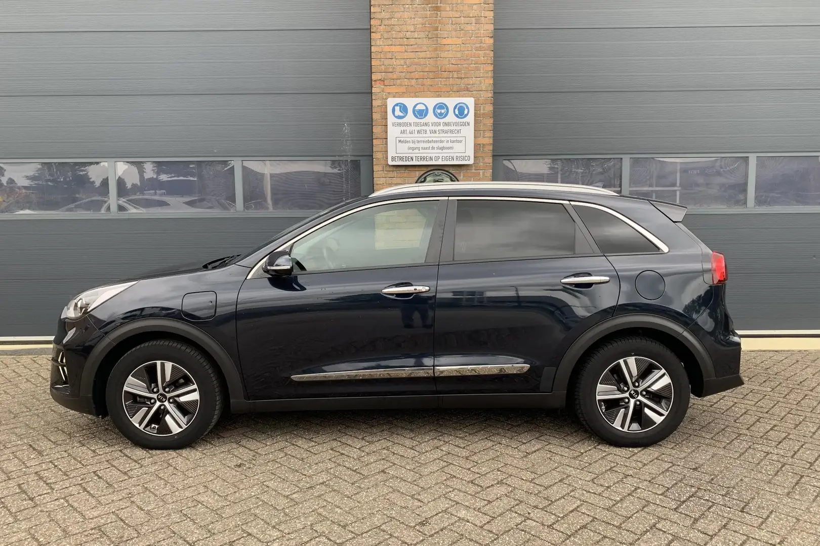 Kia Niro 1.6 GDi Plug In Hybrid PHEV DynamicPlusLine 55KM E Blauw - 2