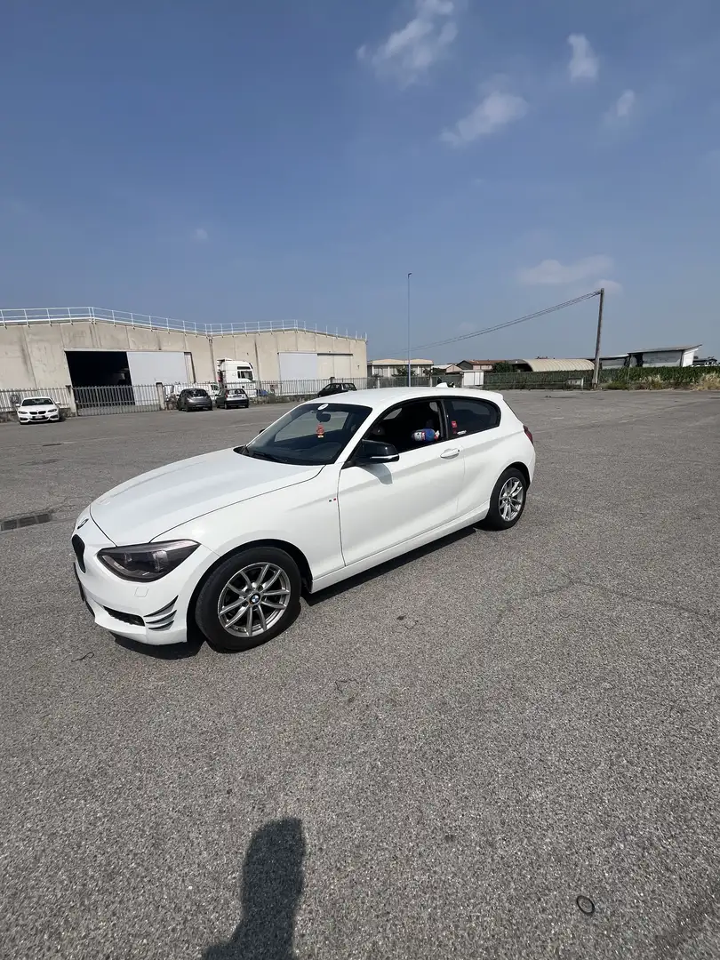 BMW 114 114d 3p Joy - 1