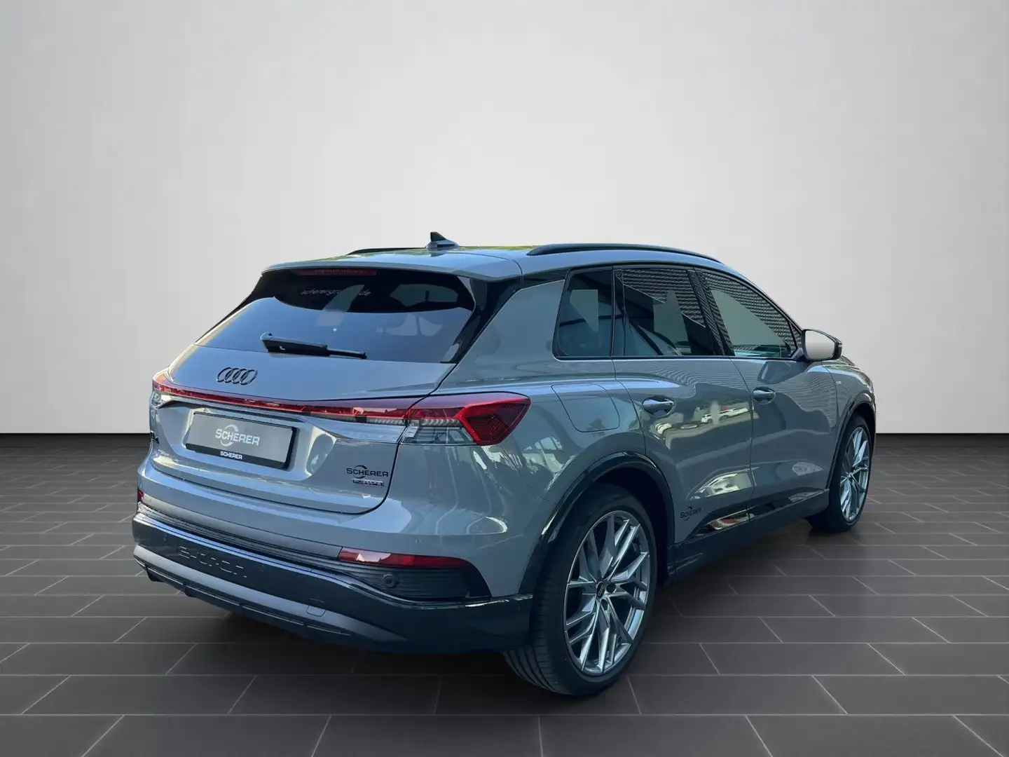 Audi 45 e-tron quattro 210 kW Gris - 2