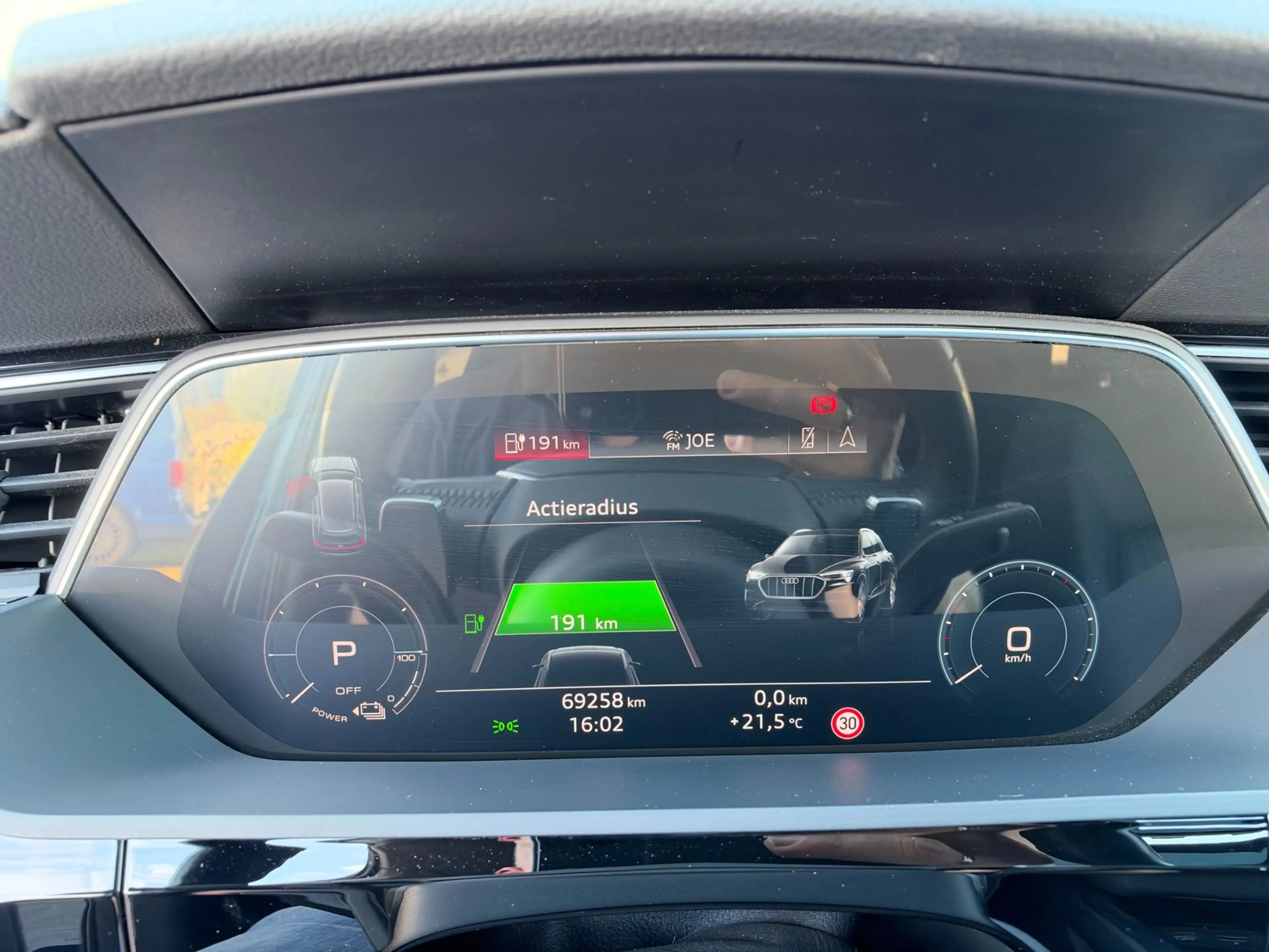 Audi e-tron E-tron 50 Quattro Launch Edition plus 71 kWh — photo 18