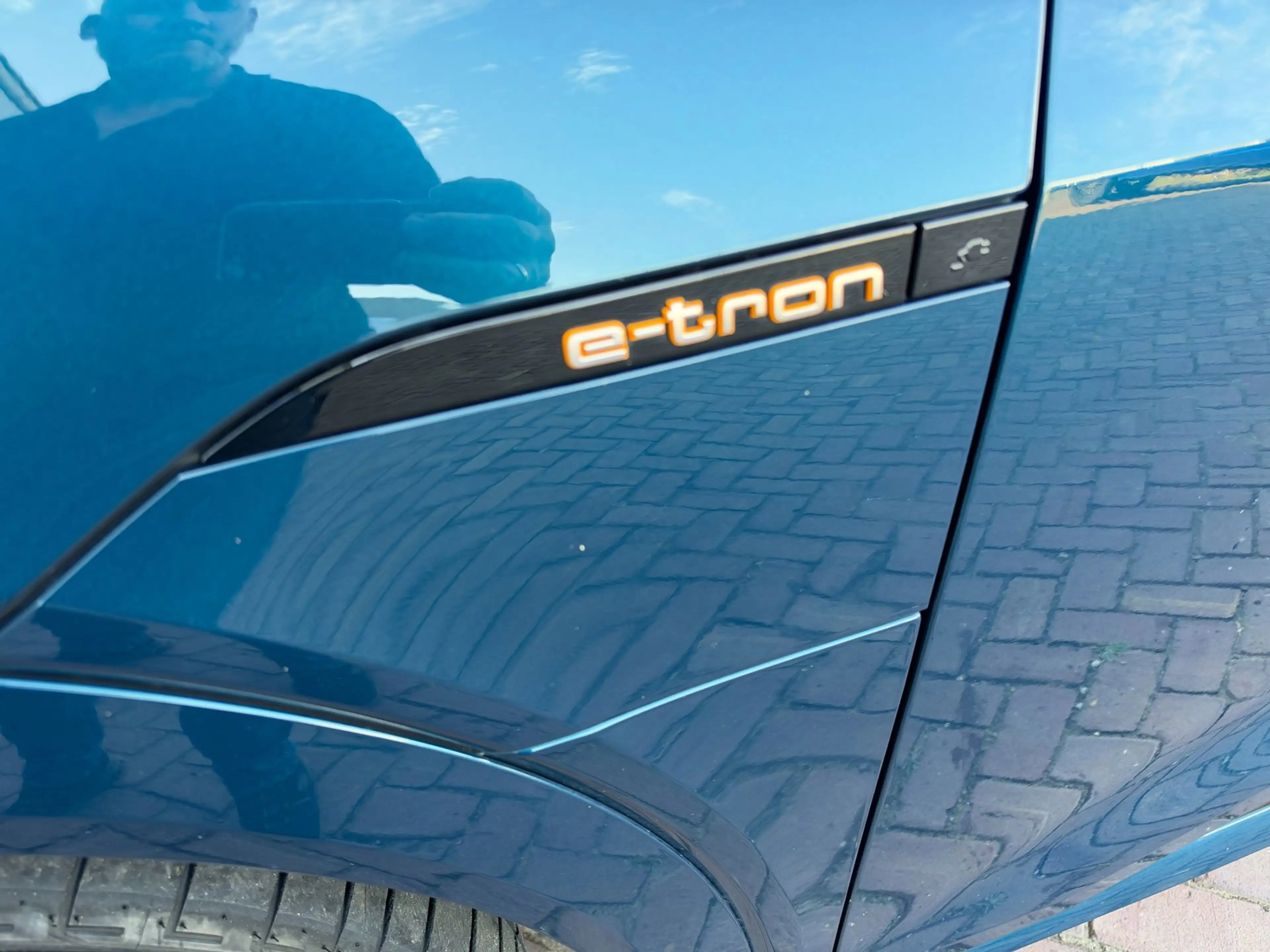 Audi e-tron E-tron 50 Quattro Launch Edition plus 71 kWh — photo 10