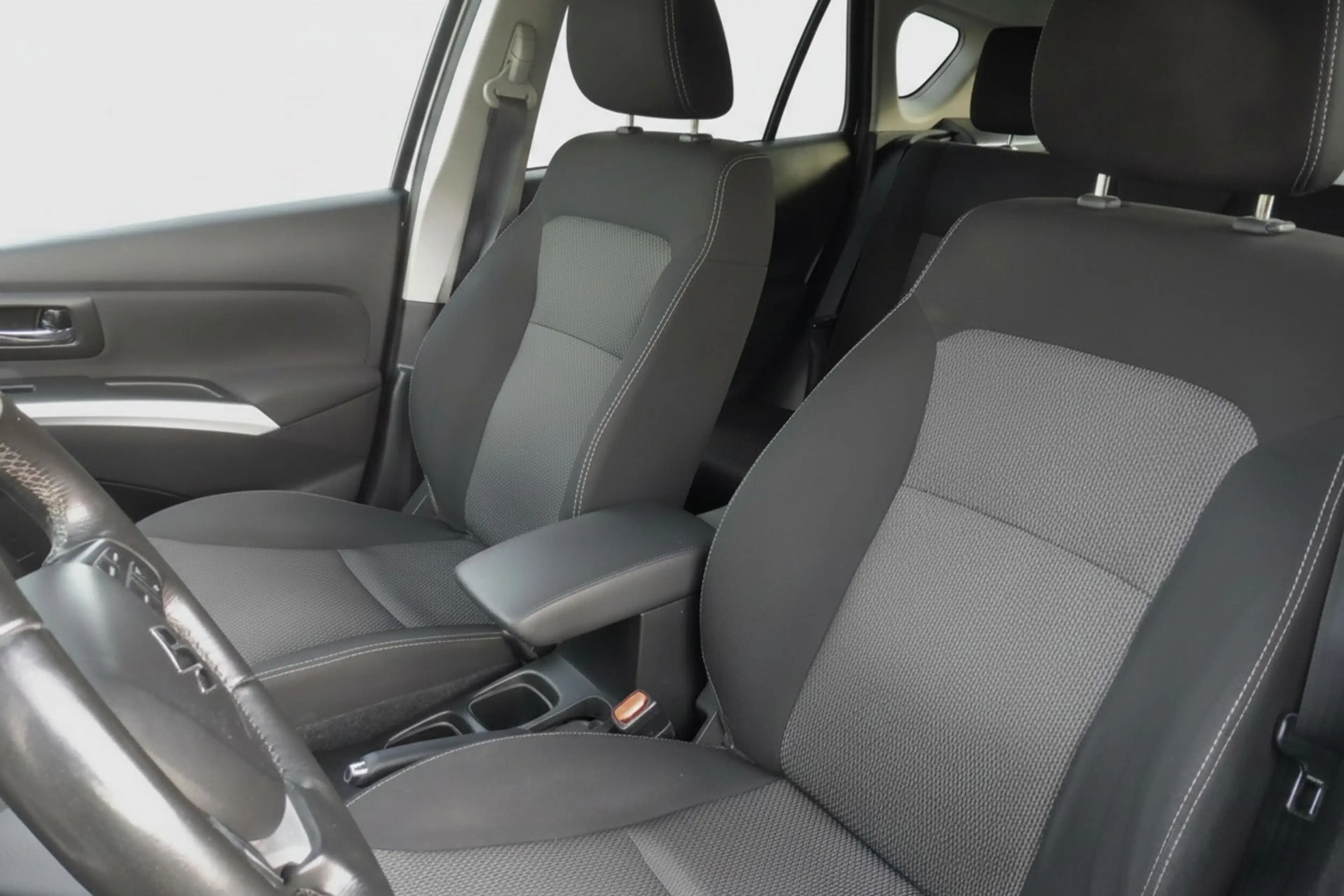 Suzuki SX4 S-Cross 1.6 Exclusive Trekhaak — photo 7