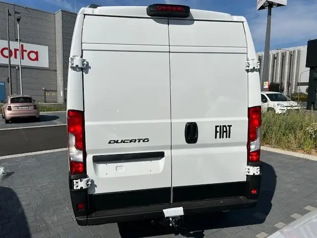 Fiat Ducato view 8