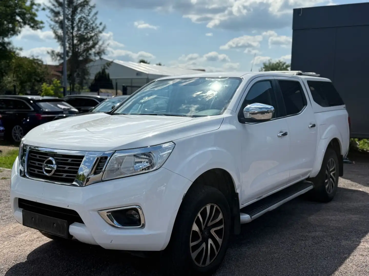 Nissan Navara NP300 N-Guard Double Cab 4x4|HARDTOP|AHK Fehér - 1