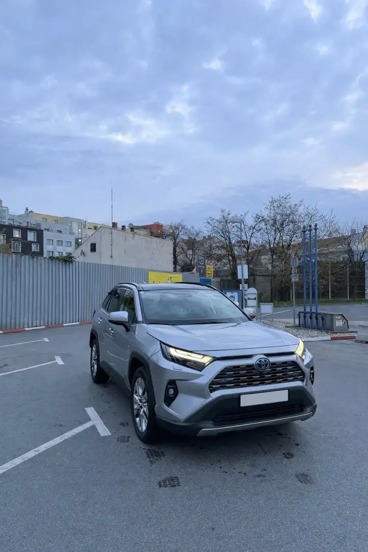 Toyota RAV 4 RAV4 2,5 Hybrid VIP 2WD Aut. - 1