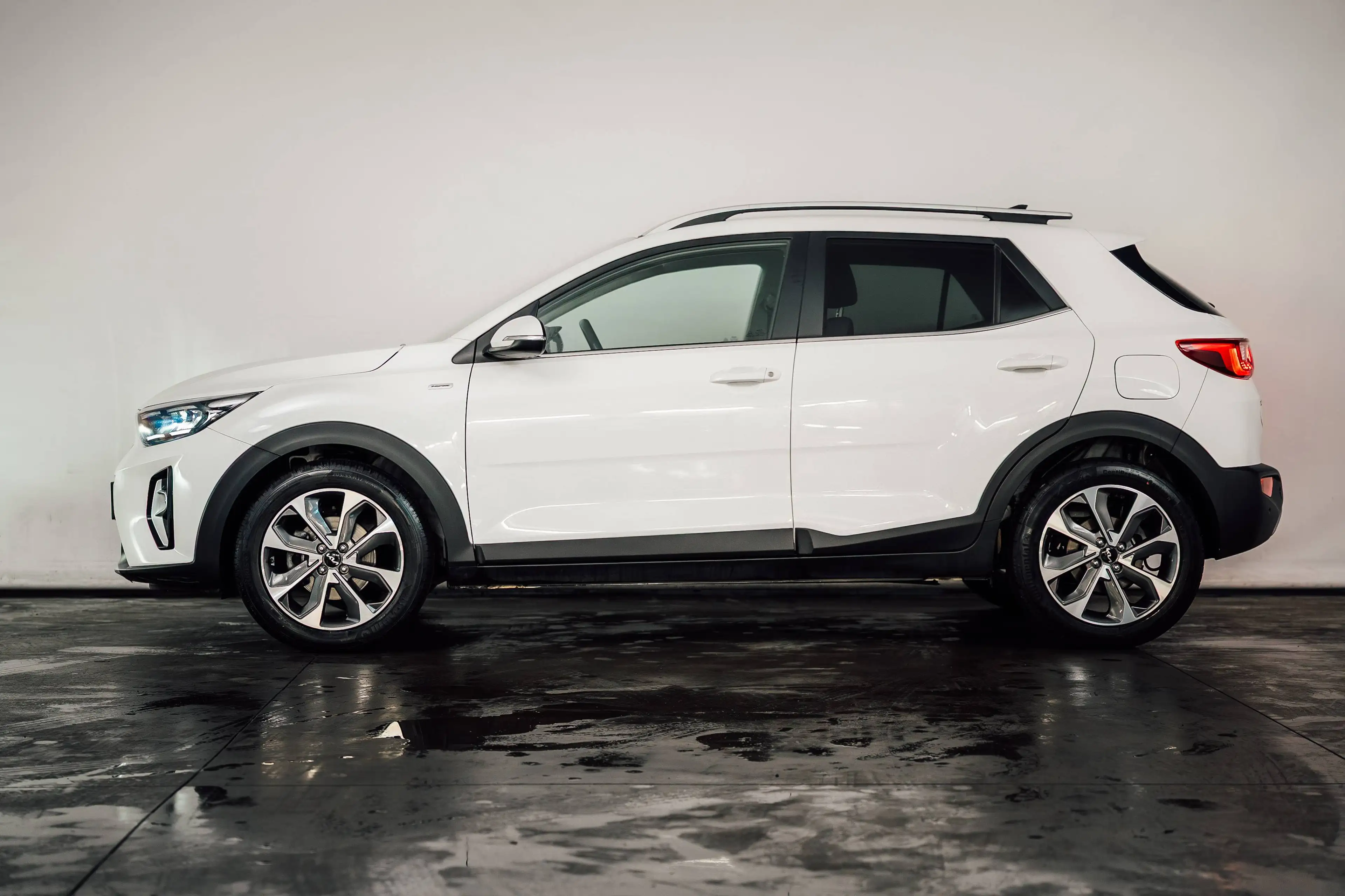 Kia Stonic Stonic 1.0 T Pure ISG DCT — photo 2