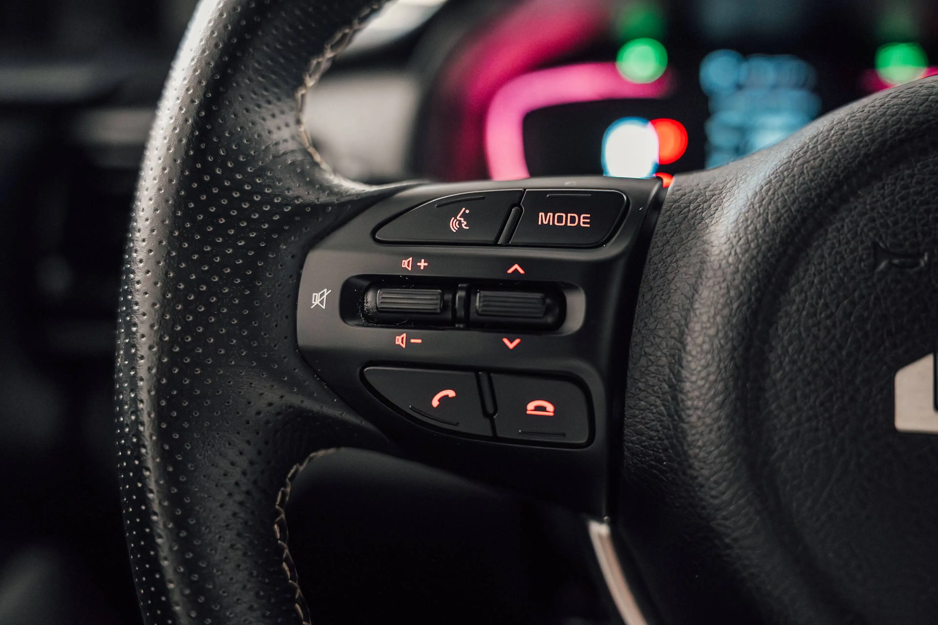 Kia Stonic Stonic 1.0 T Pure ISG DCT — photo 14