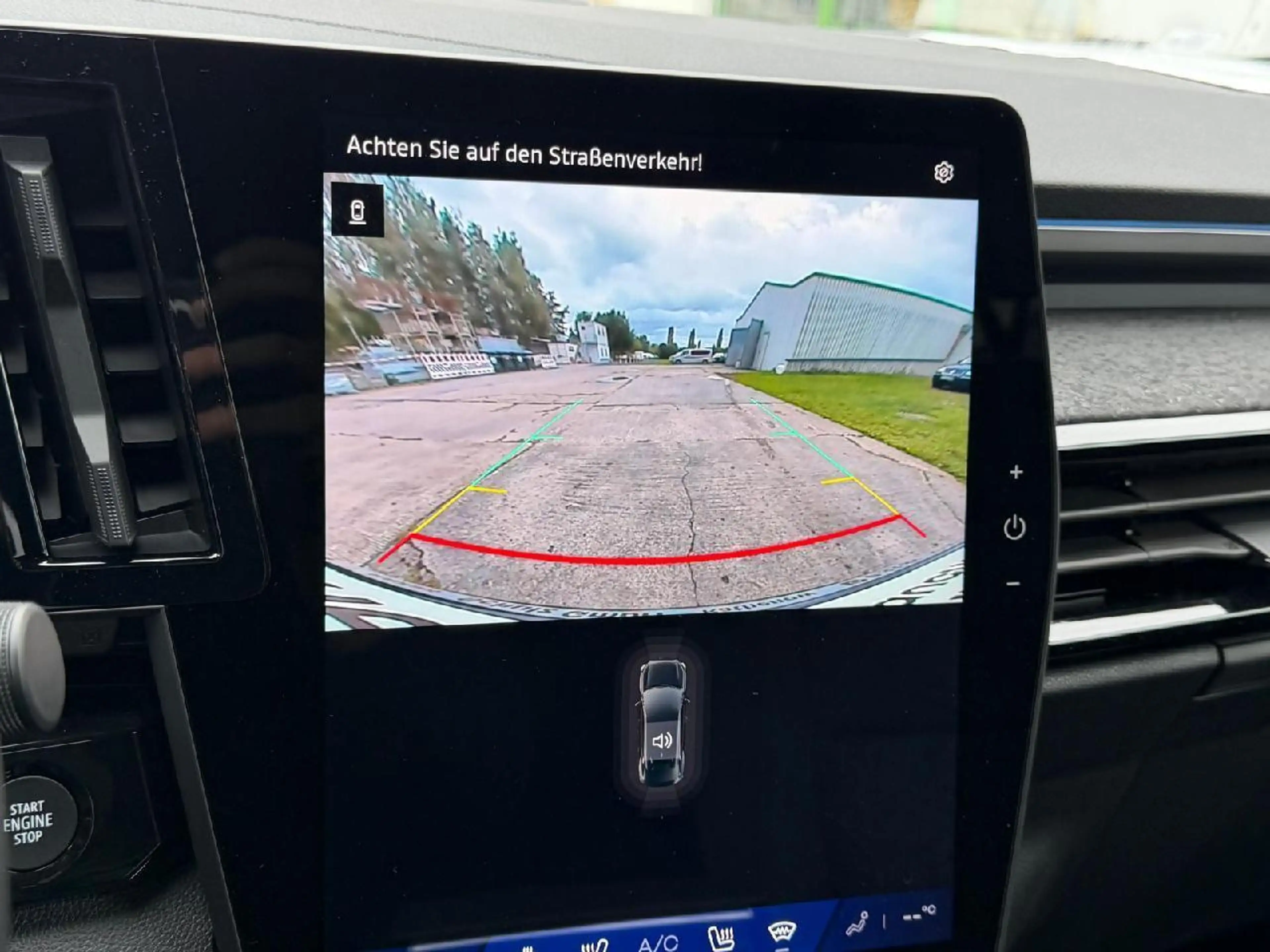 Renault Rafale 1.2 E-TECH Hybrid 200 Techno — photo 16