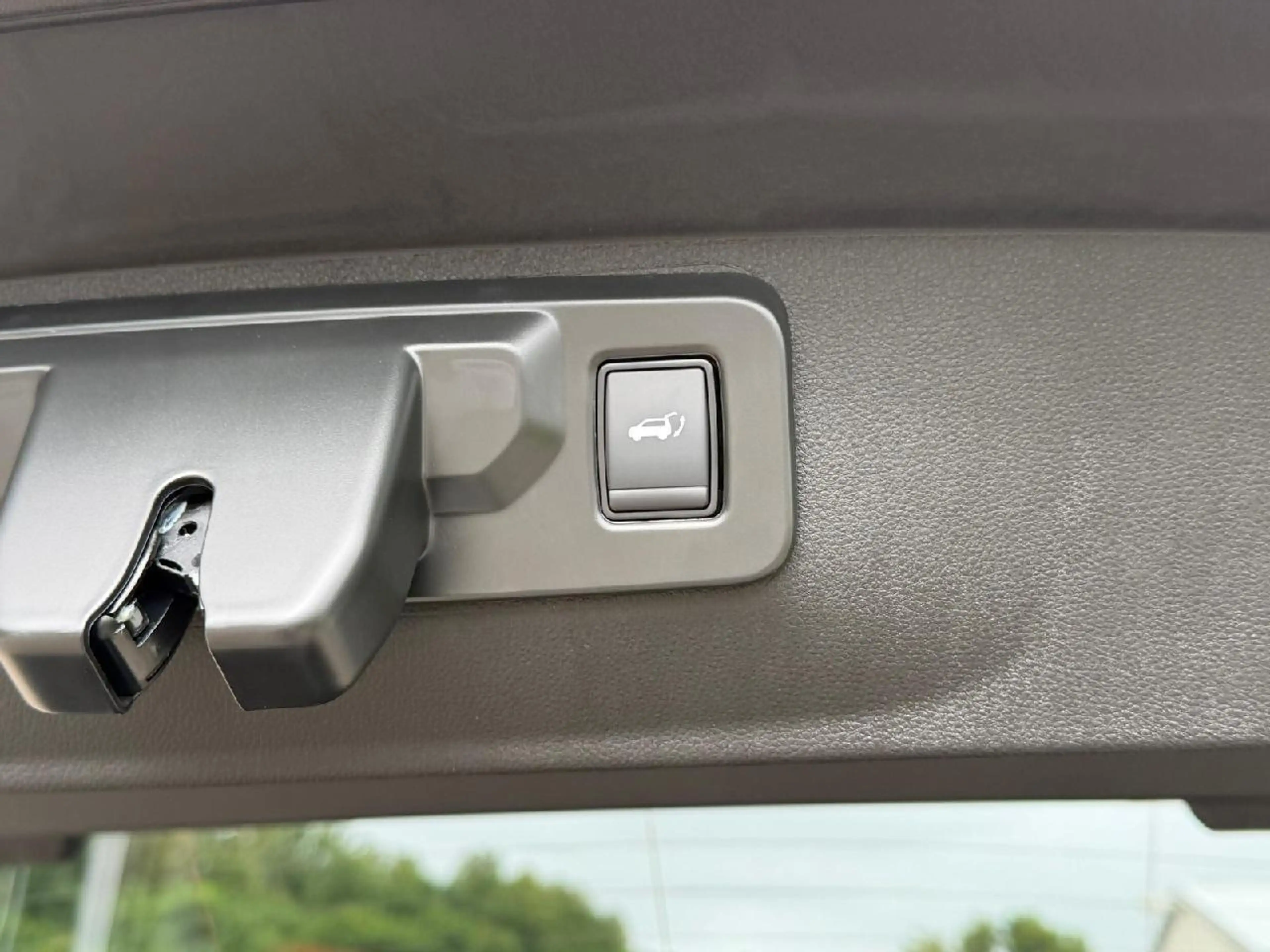 Renault Rafale 1.2 E-TECH Hybrid 200 Techno — photo 10