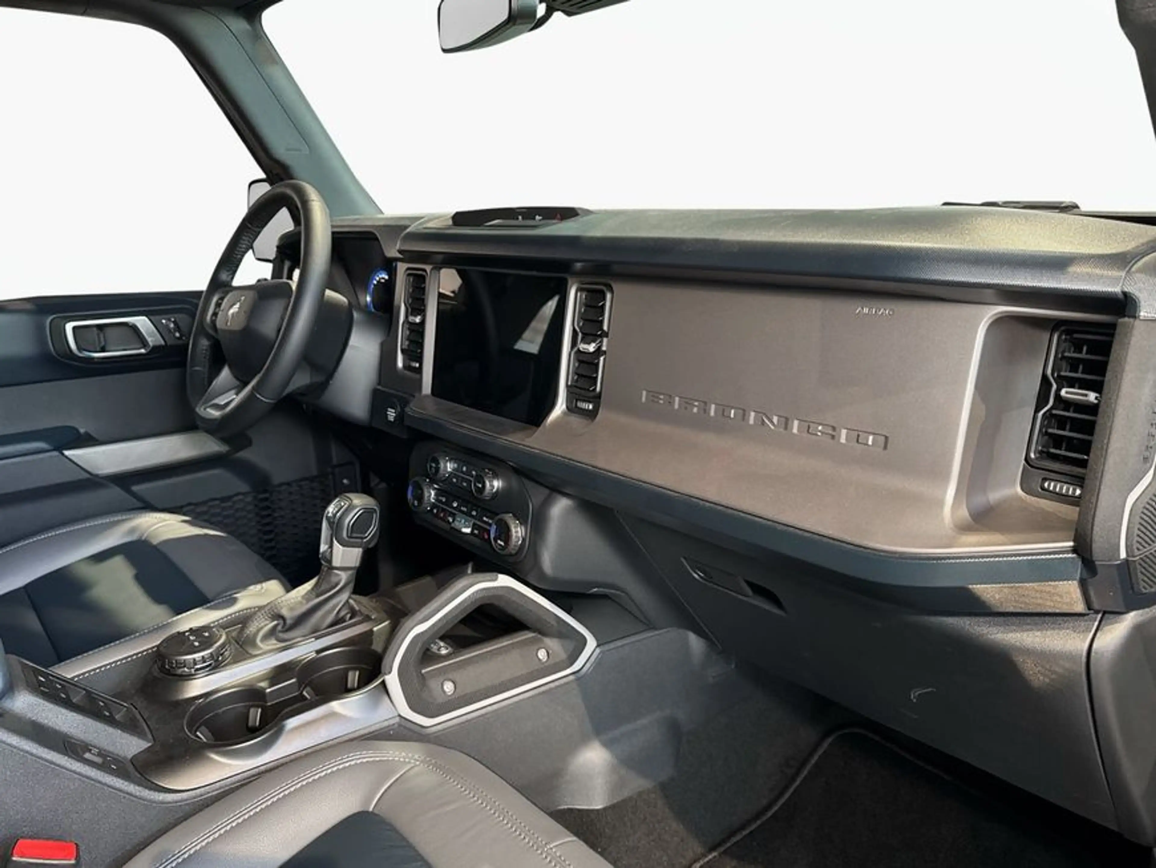 Ford Bronco 2.7 EcoBoost V6 Outer Banks — photo 9