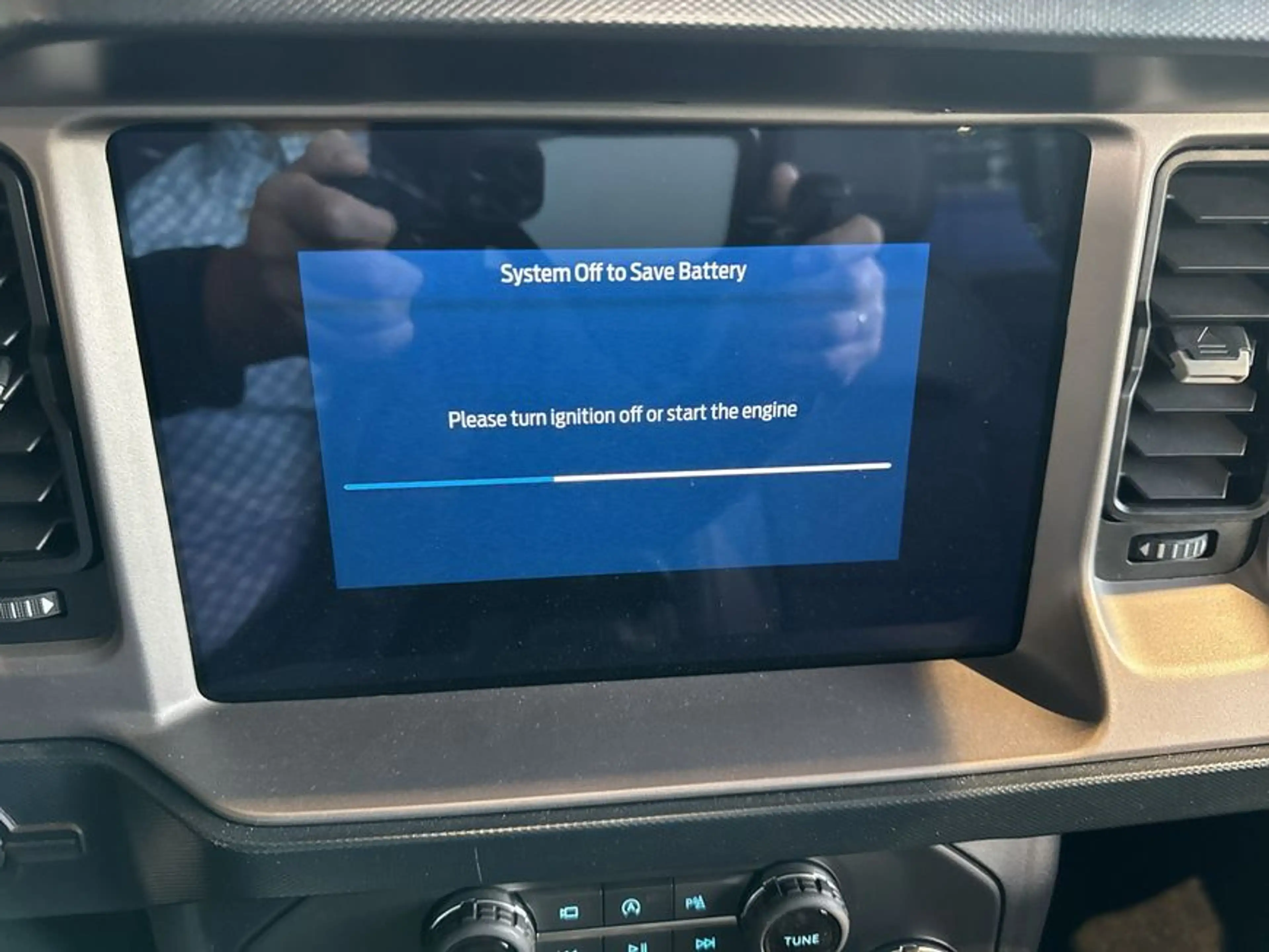 Ford Bronco 2.7 EcoBoost V6 Outer Banks — photo 11